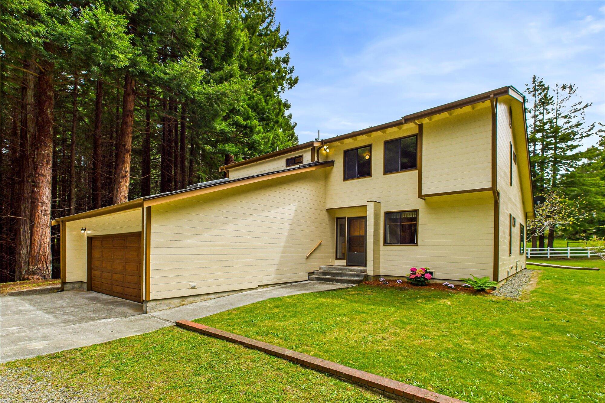 2651 Spears Road