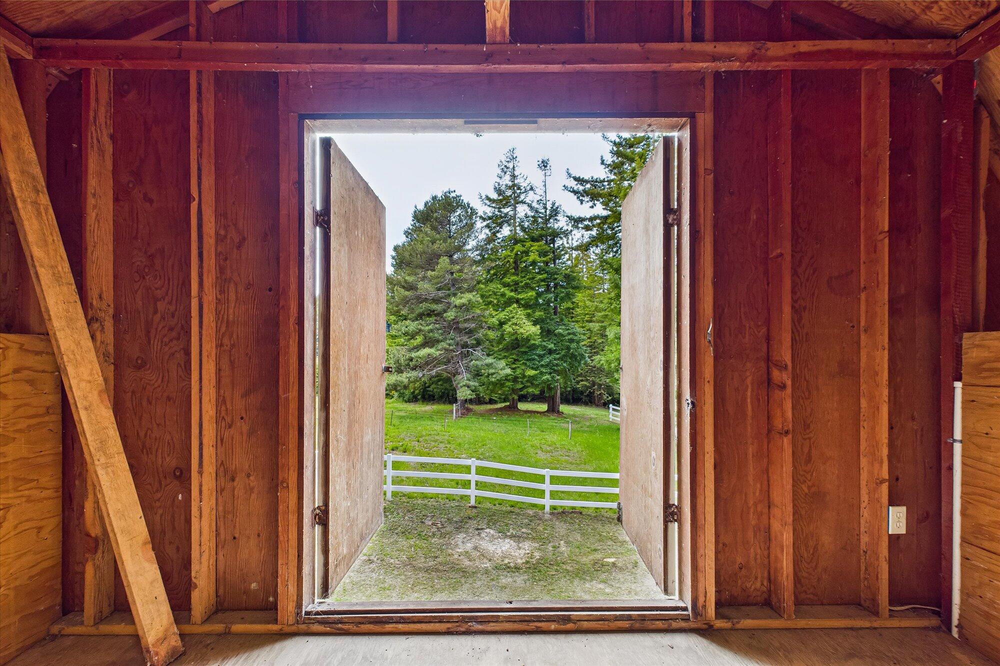 2651 Spears Road