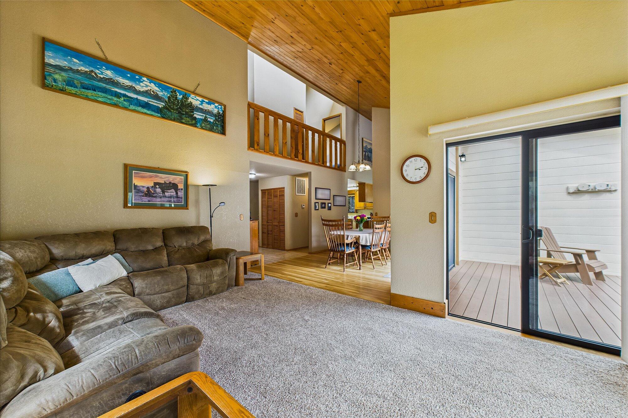 2651 Spears Road