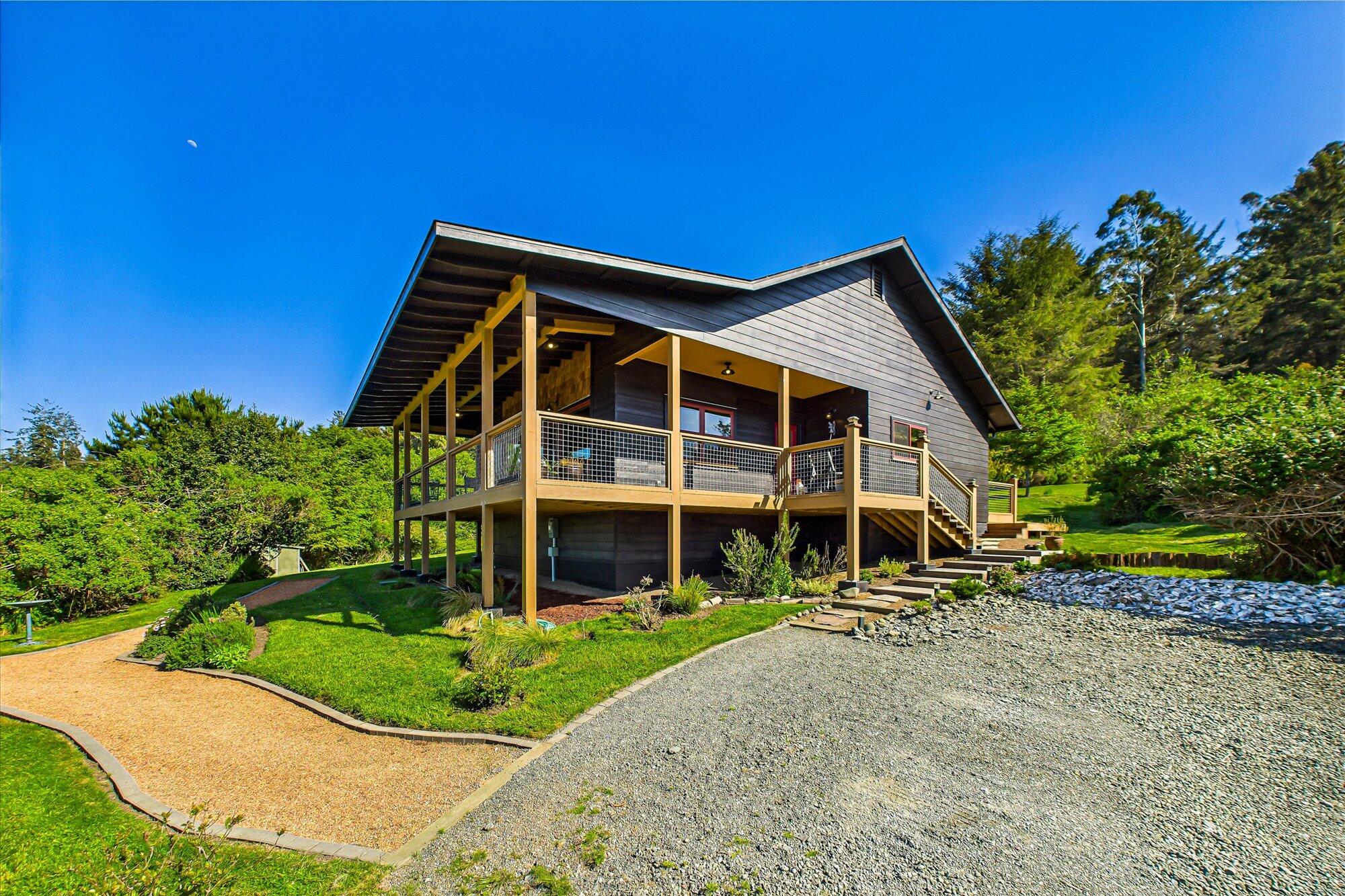 2460 Lee Lane