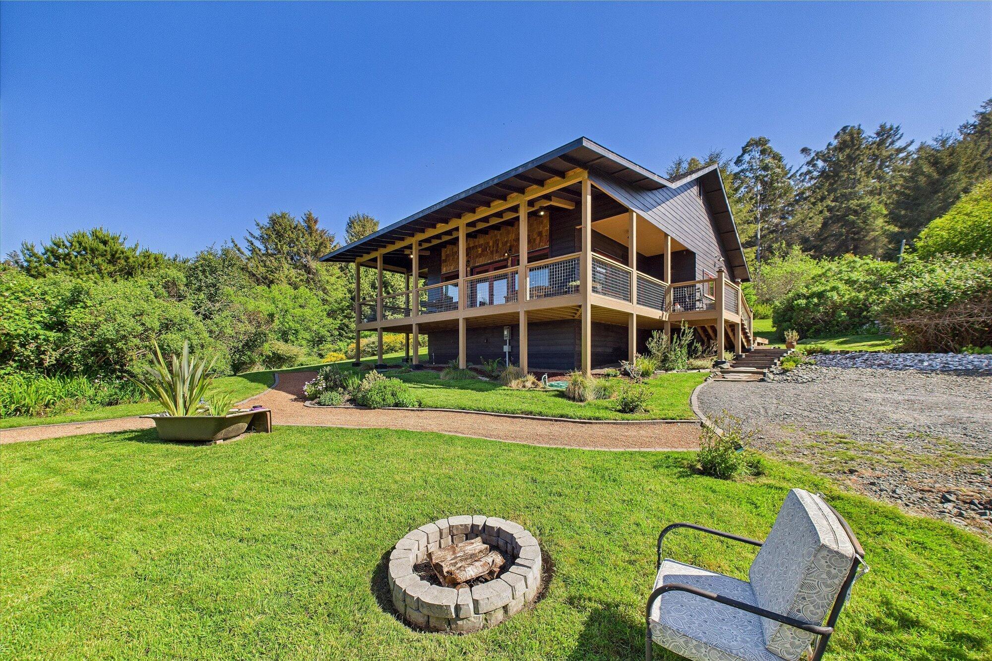 2460 Lee Lane