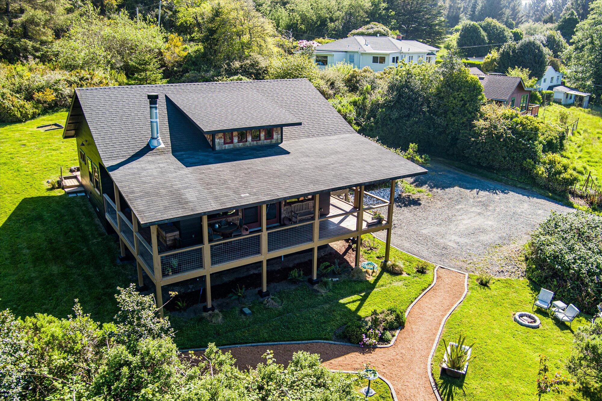2460 Lee Lane