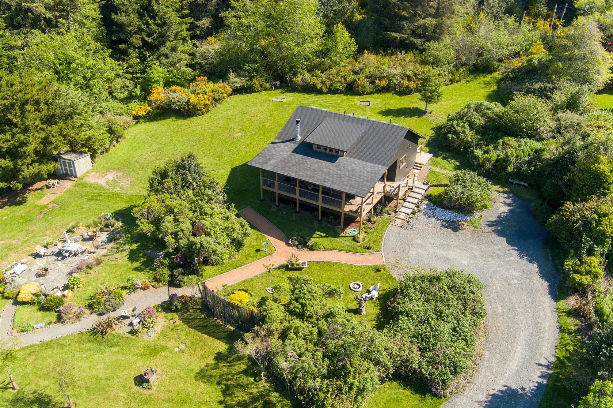 2460 Lee Lane