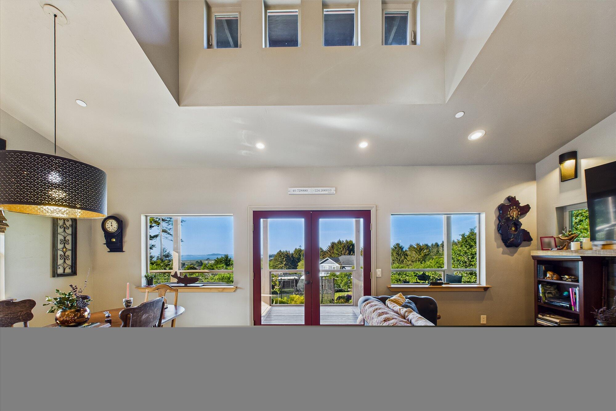 2460 Lee Lane