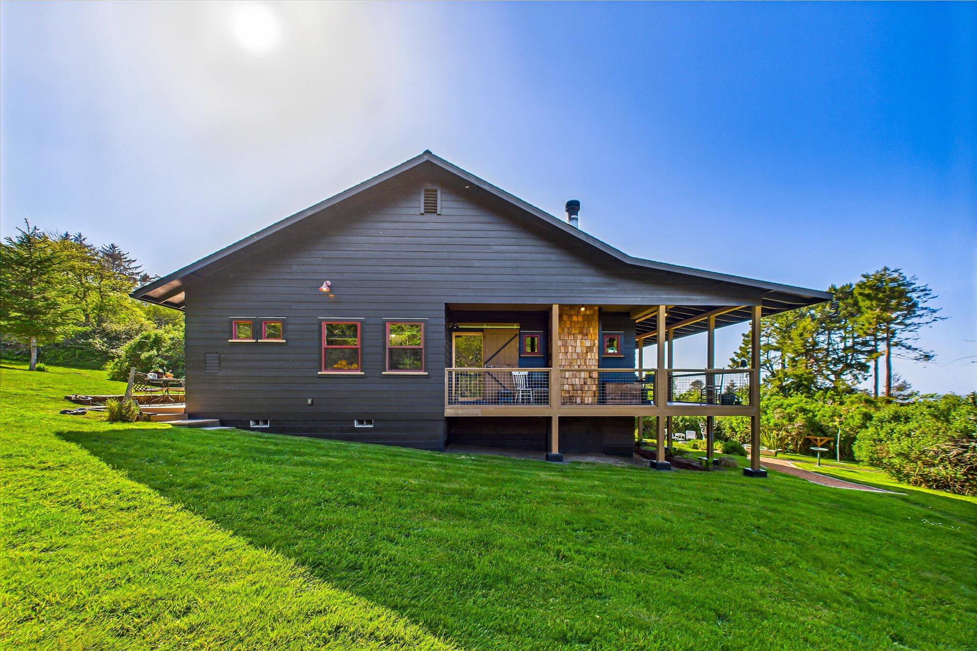2460 Lee Lane