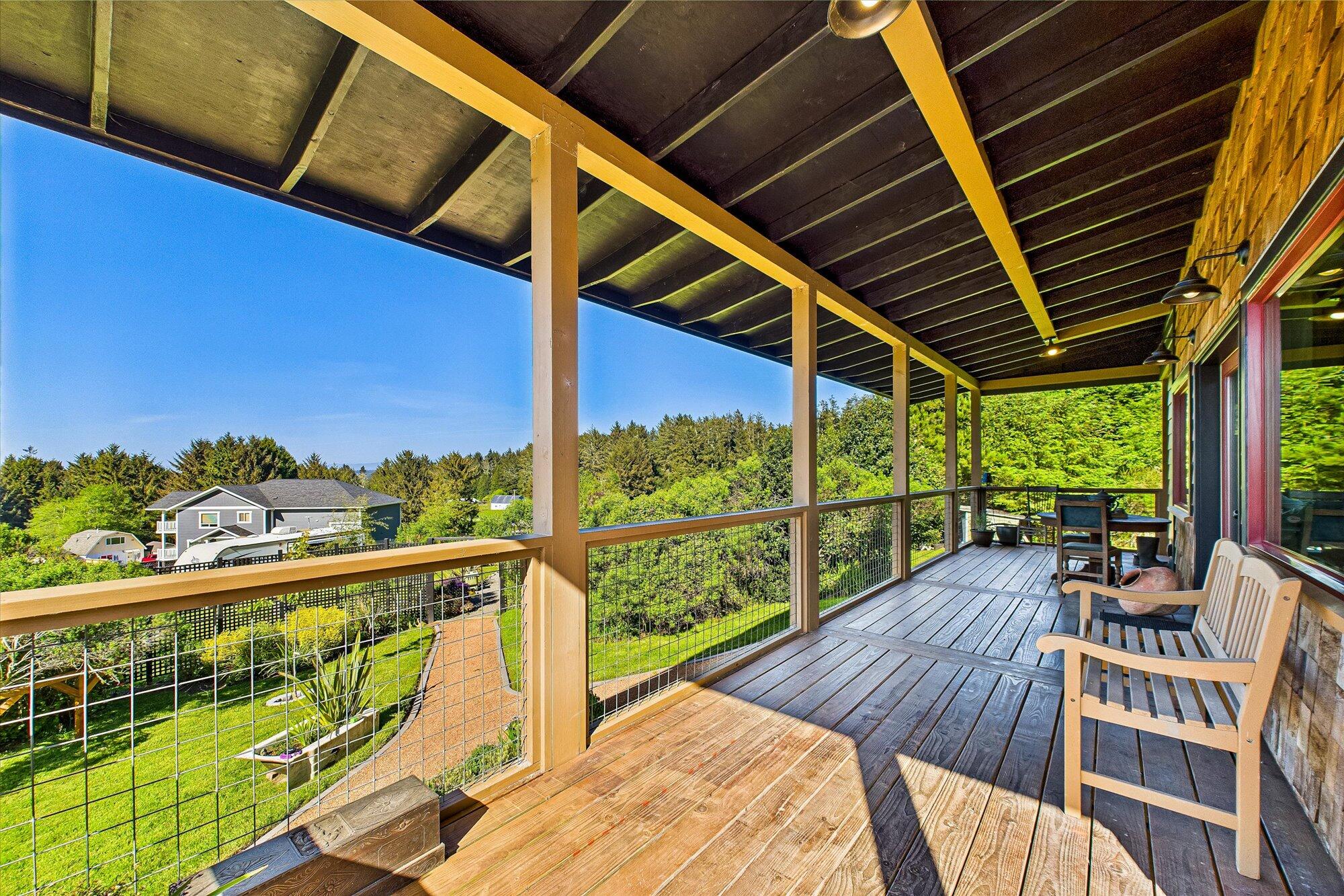 2460 Lee Lane