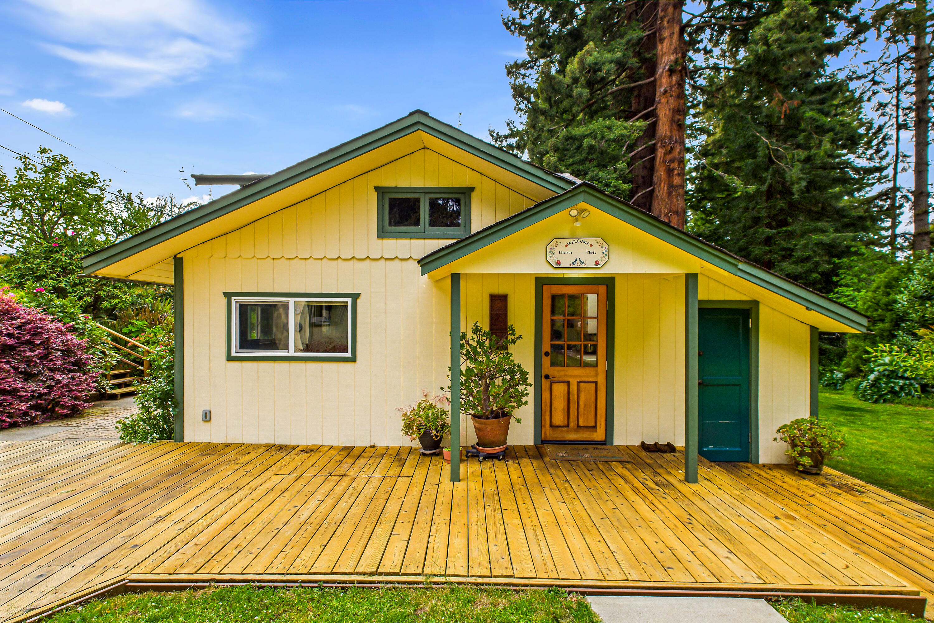 402 Tanglewood Road