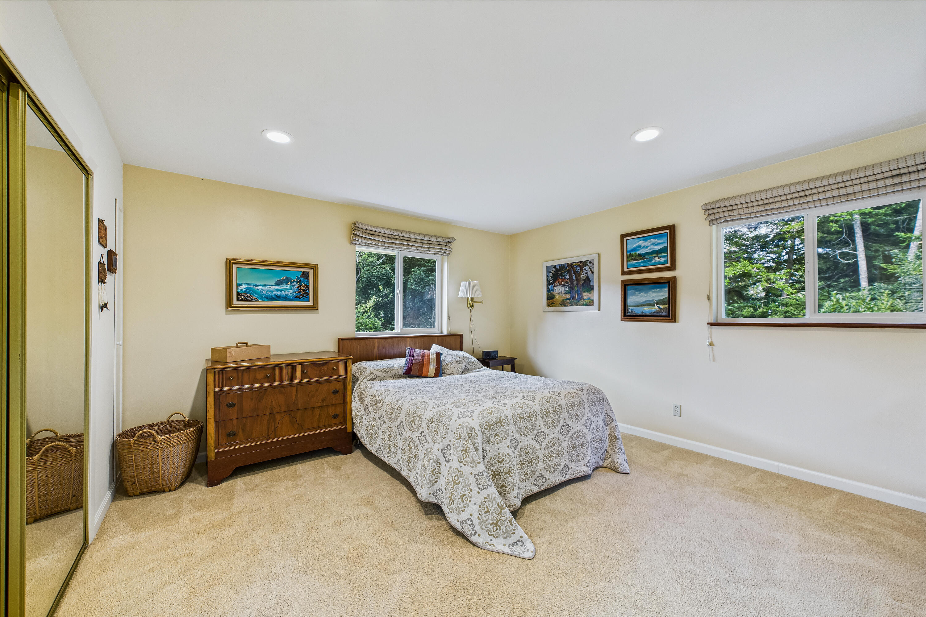 402 Tanglewood Road