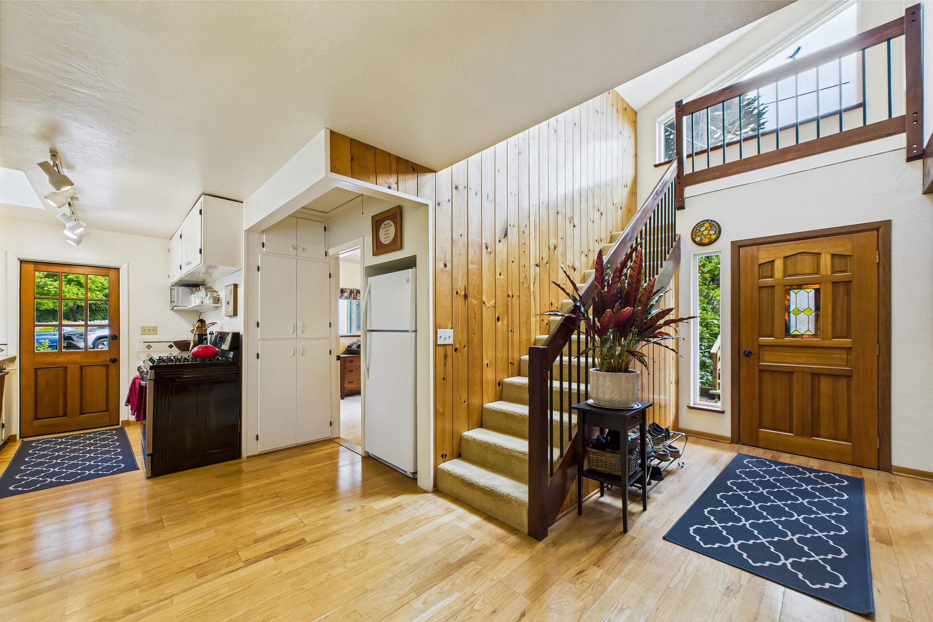 402 Tanglewood Road