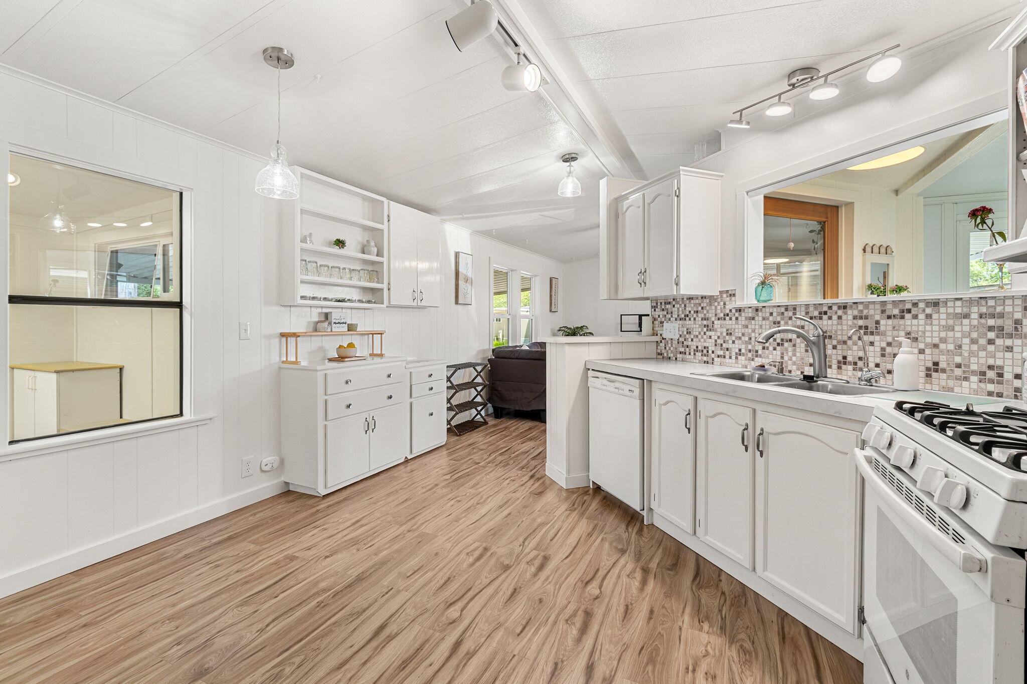 2348 Meadowbrook Drive, 69