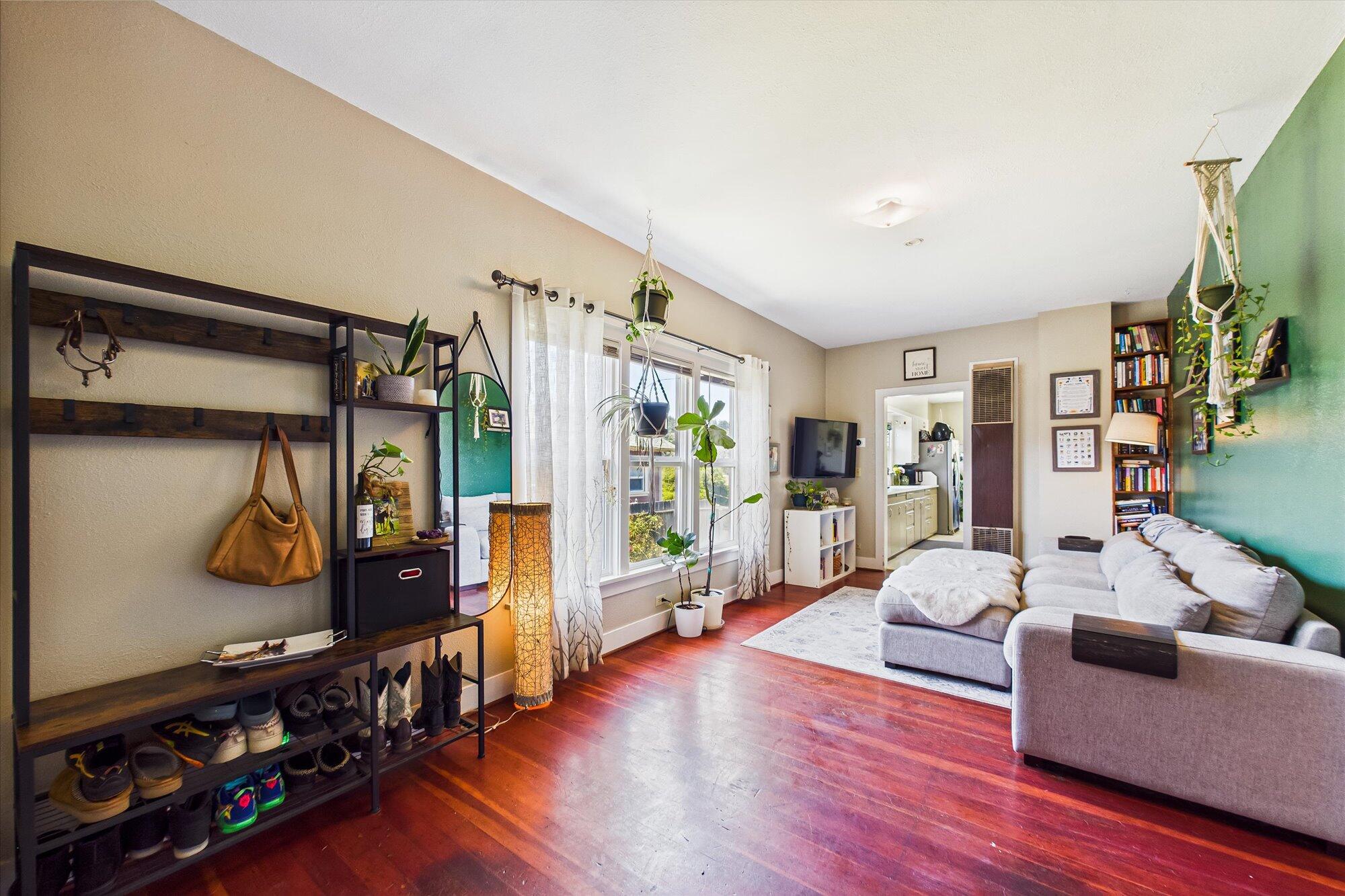 650 3rd Street