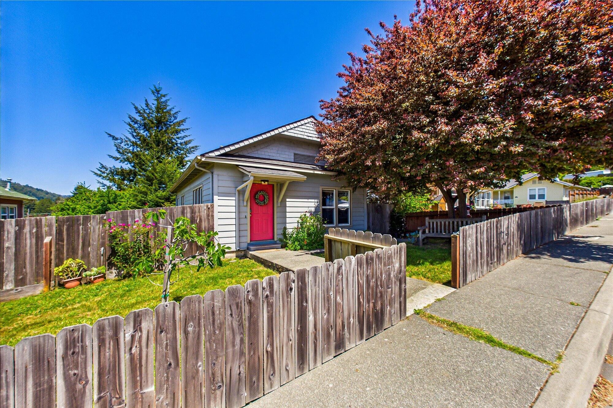 650 3rd Street