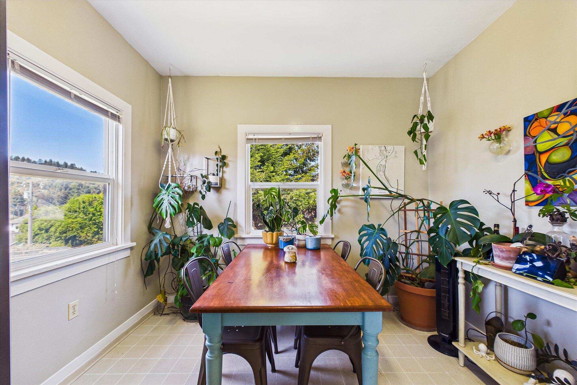 650 3rd Street