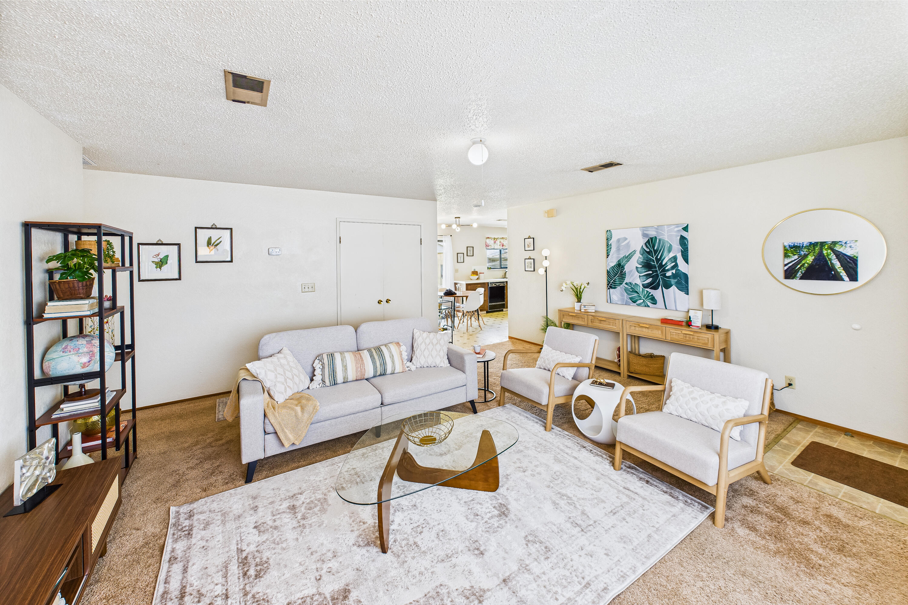 2025 Haeger Avenue