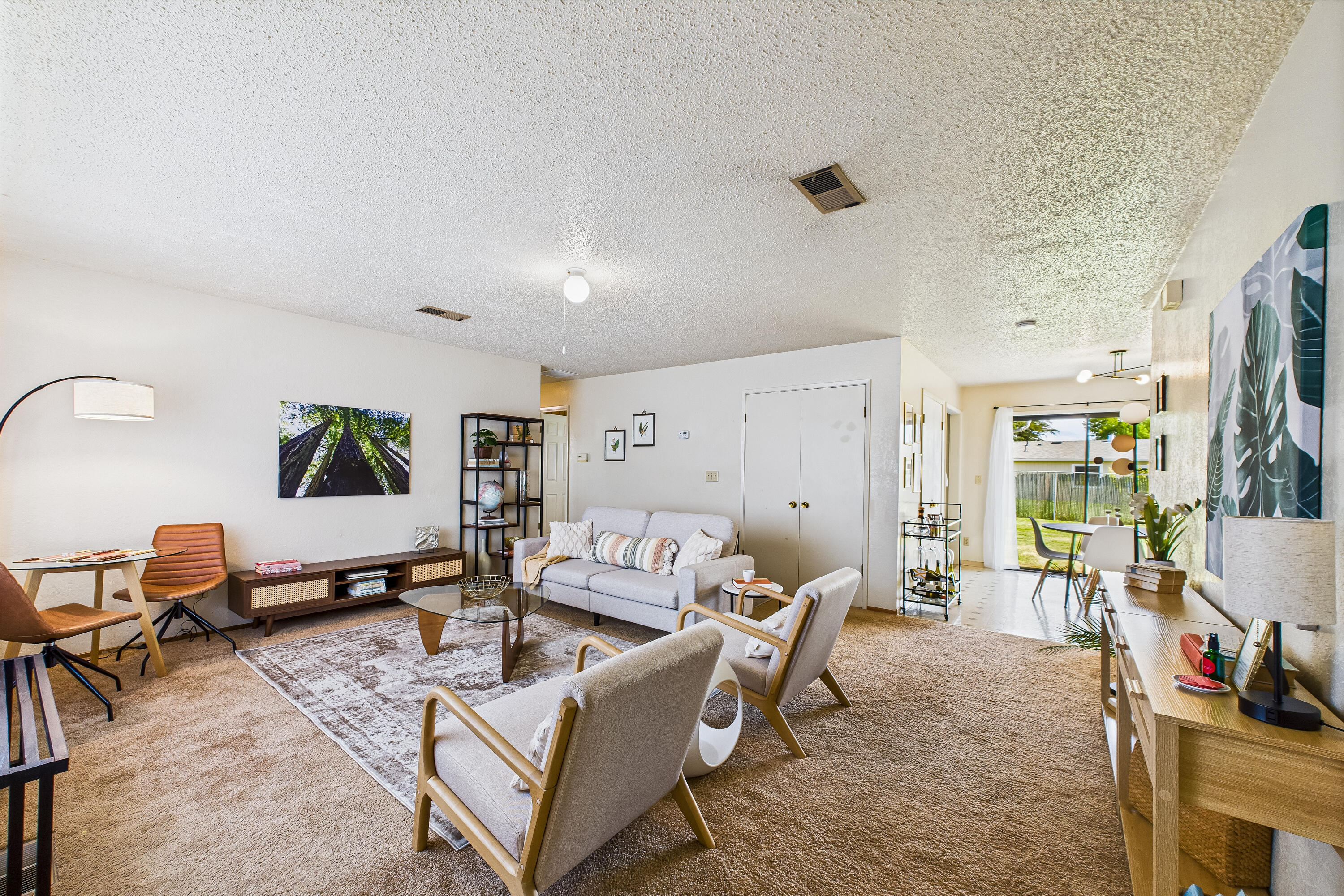 2025 Haeger Avenue