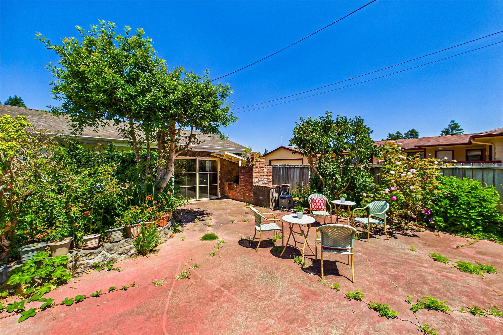 1773 Campton Road