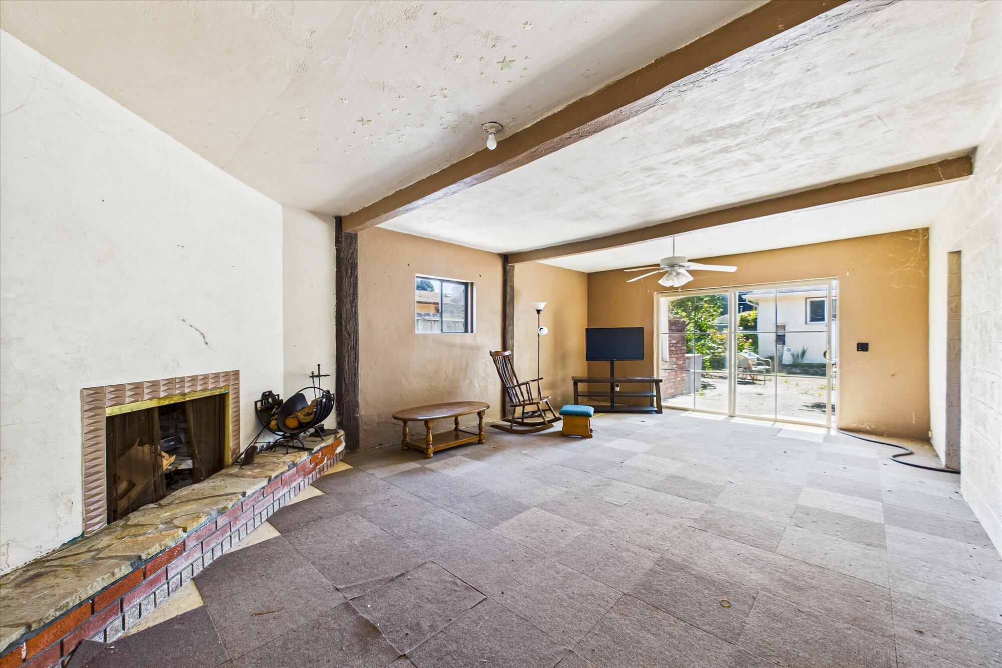 1773 Campton Road