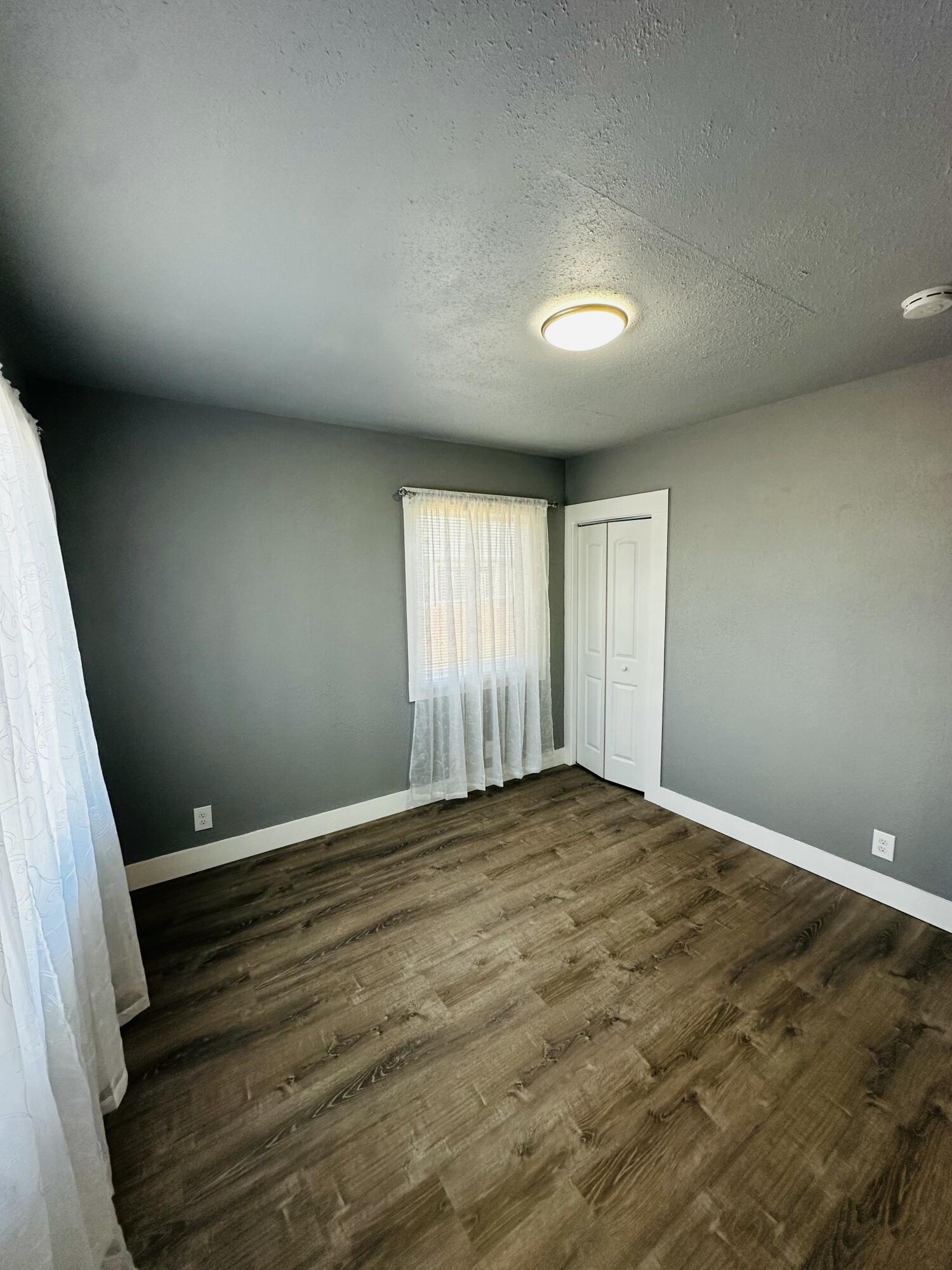 3555 Dakota Street