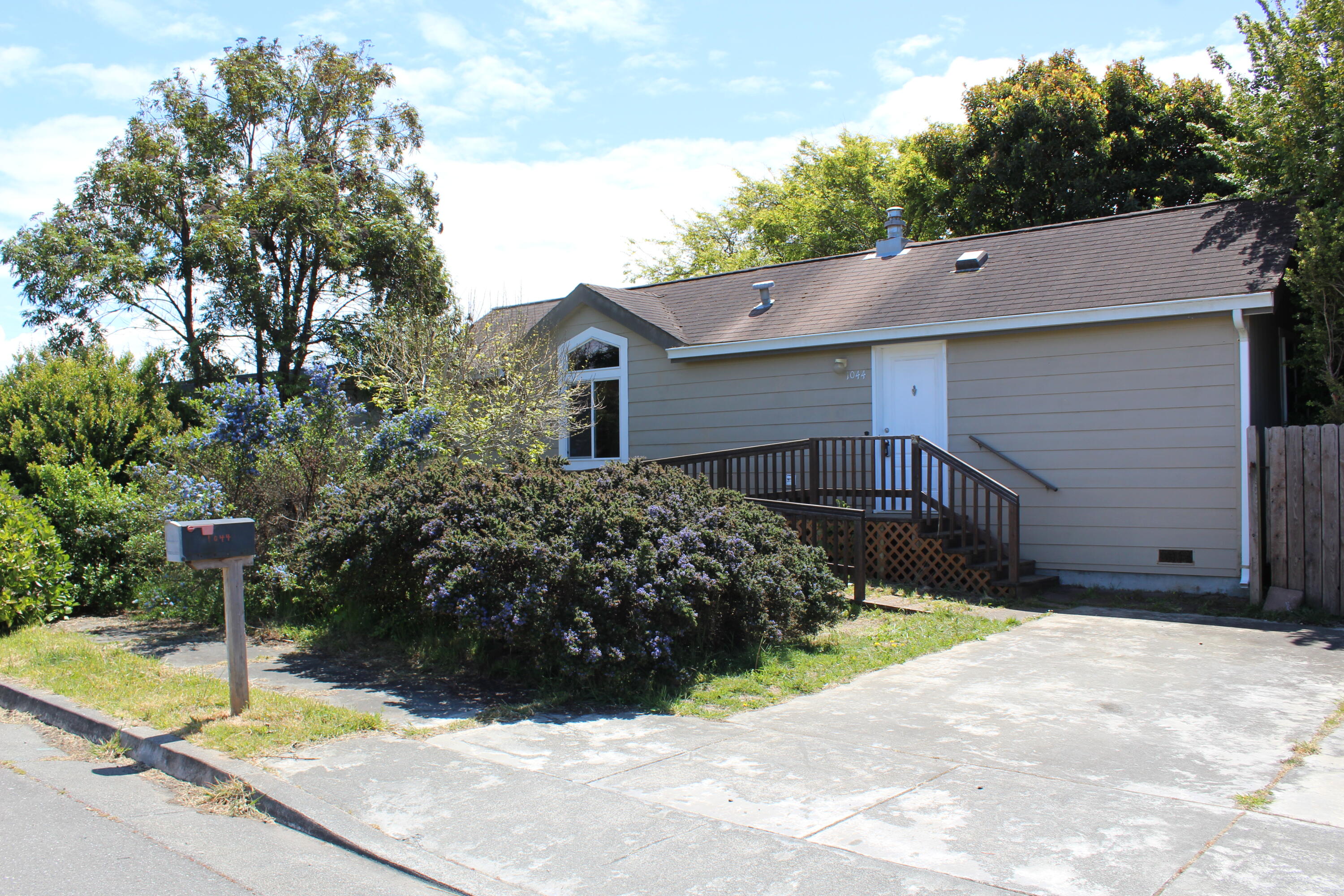 1044 Myers Road, McKinleyville