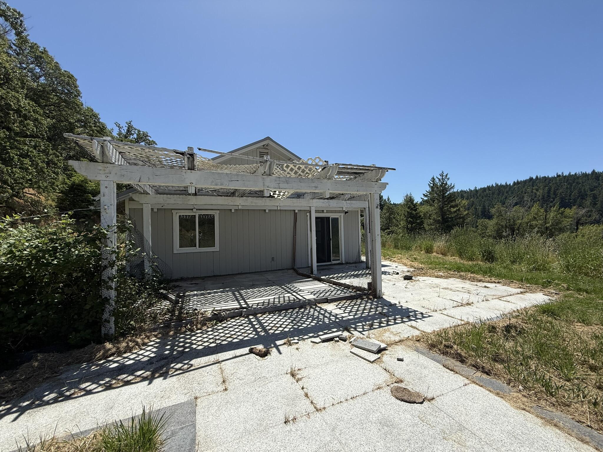 275 B Road
