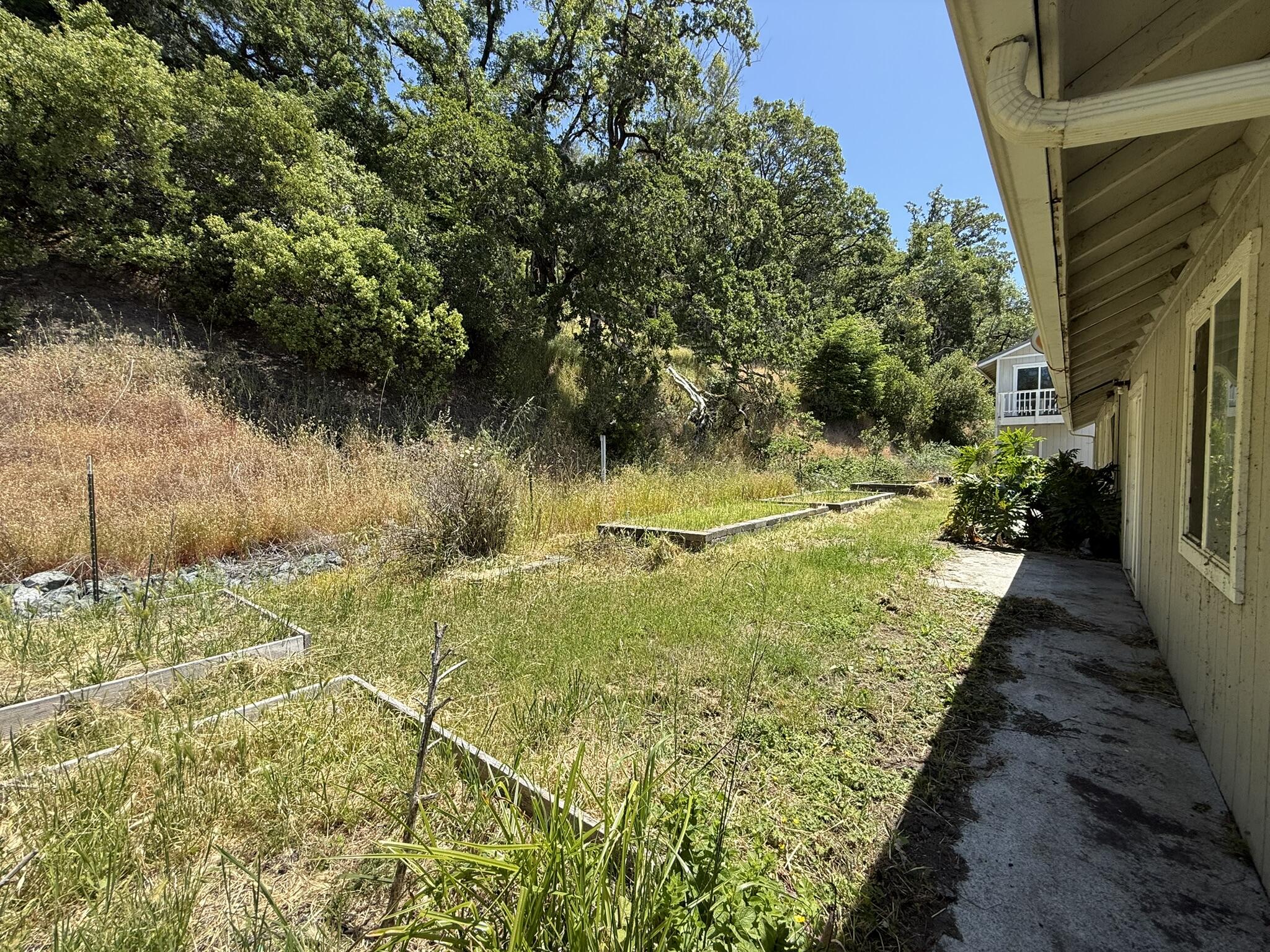 275 B Road