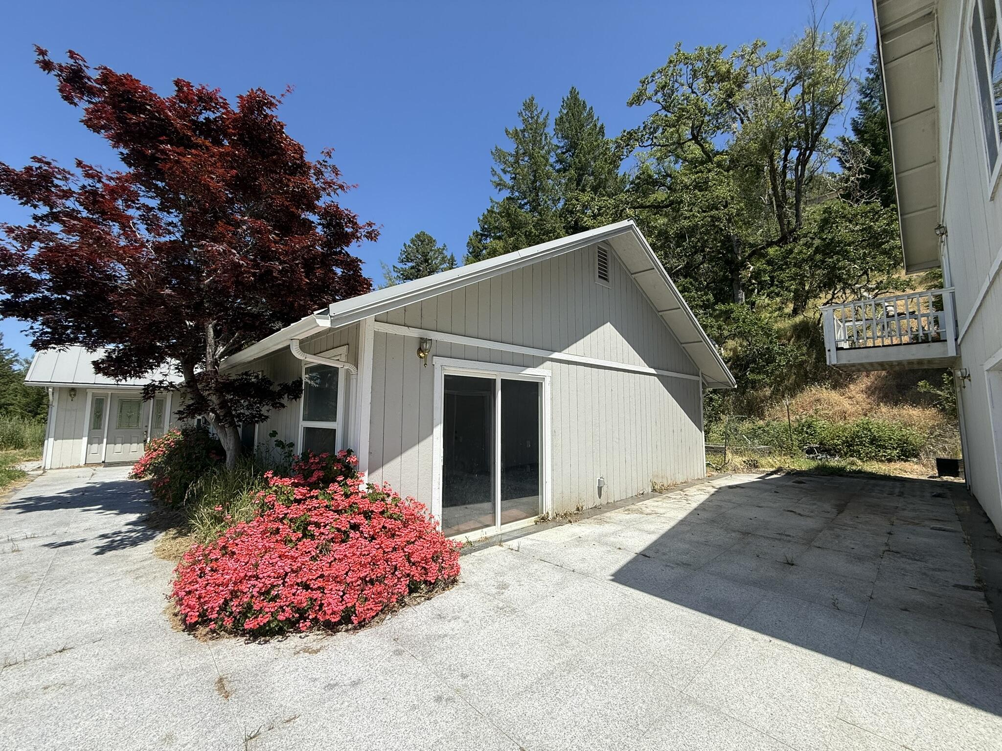 275 B Road
