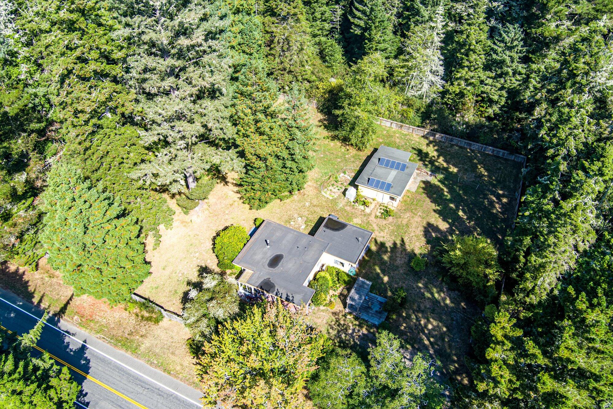1571 Ridgewood Drive