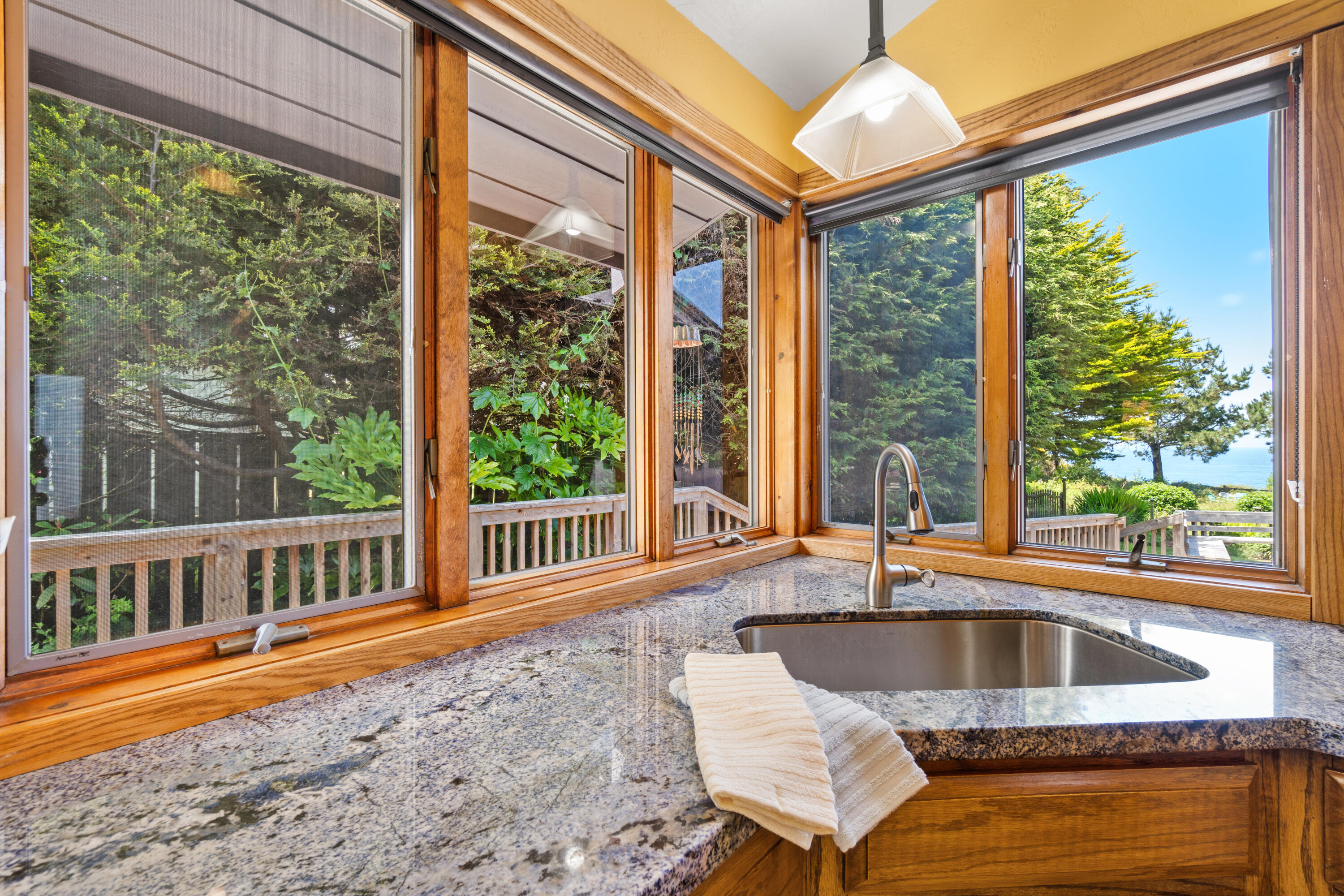 294 Roundhouse Creek Road