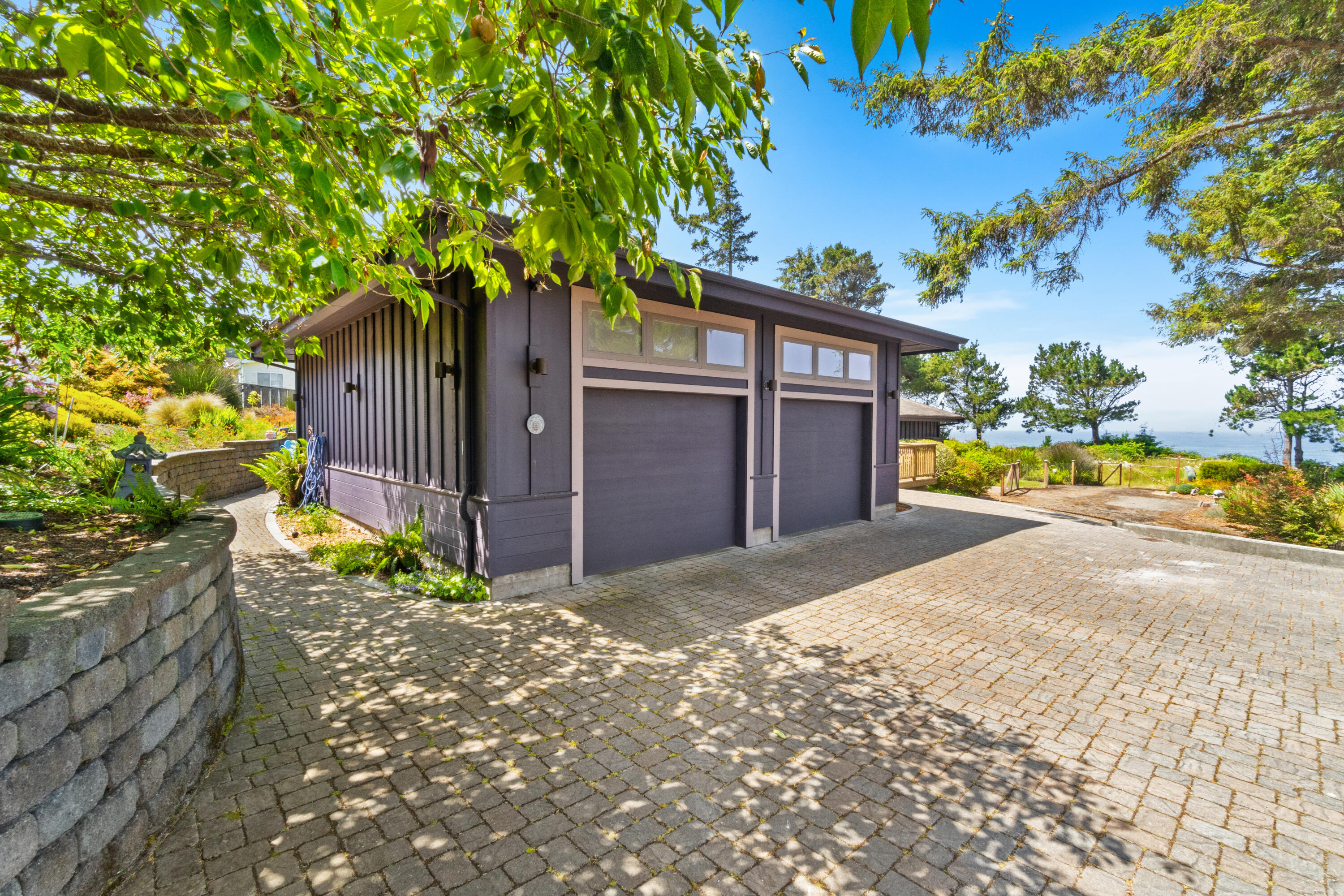 294 Roundhouse Creek Road