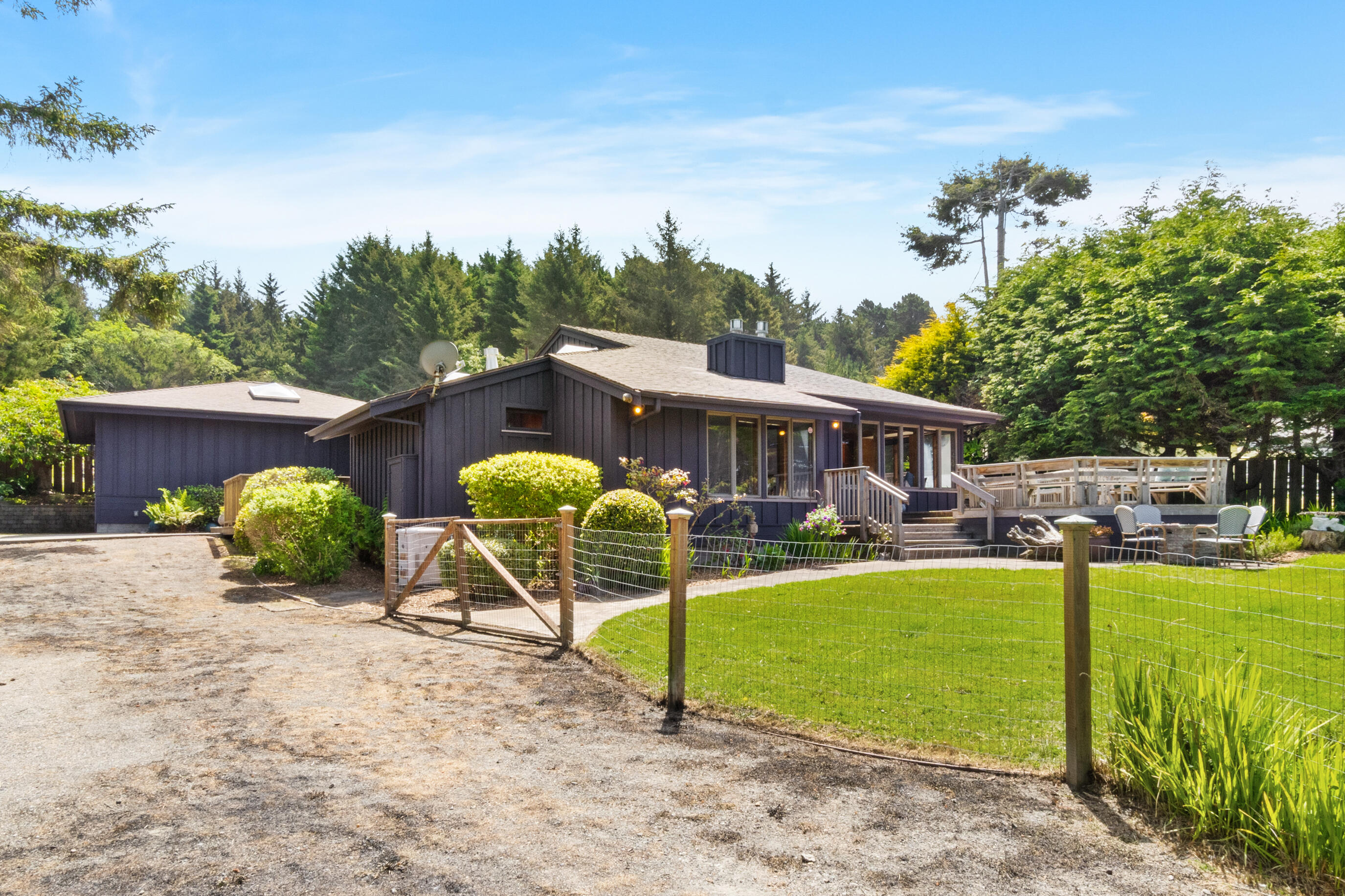 294 Roundhouse Creek Road