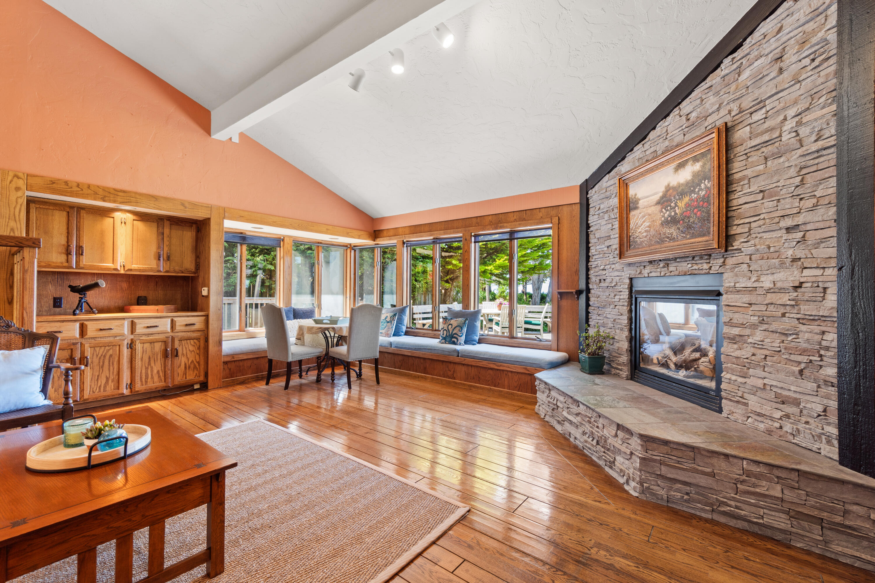 294 Roundhouse Creek Road