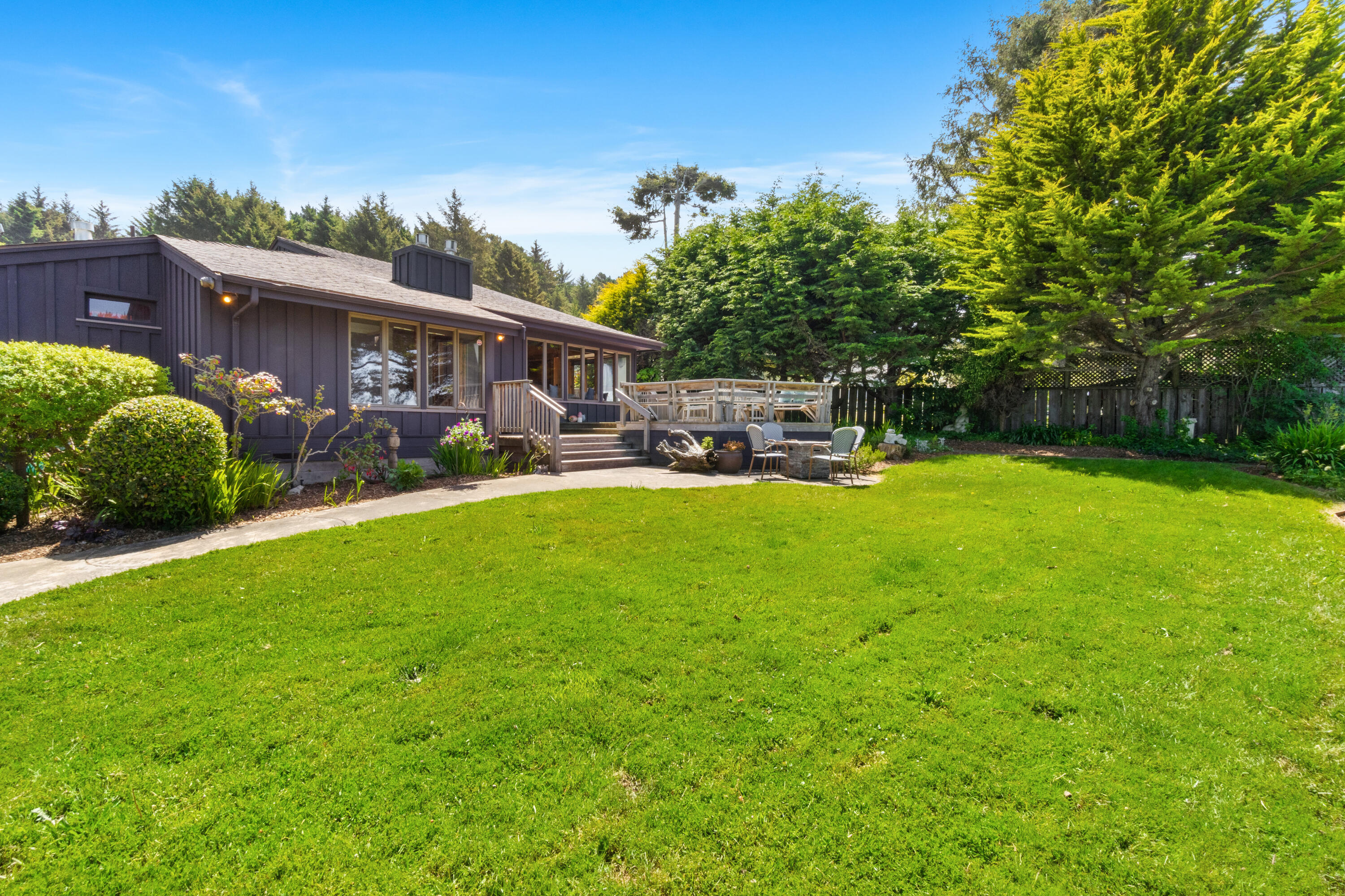 294 Roundhouse Creek Road