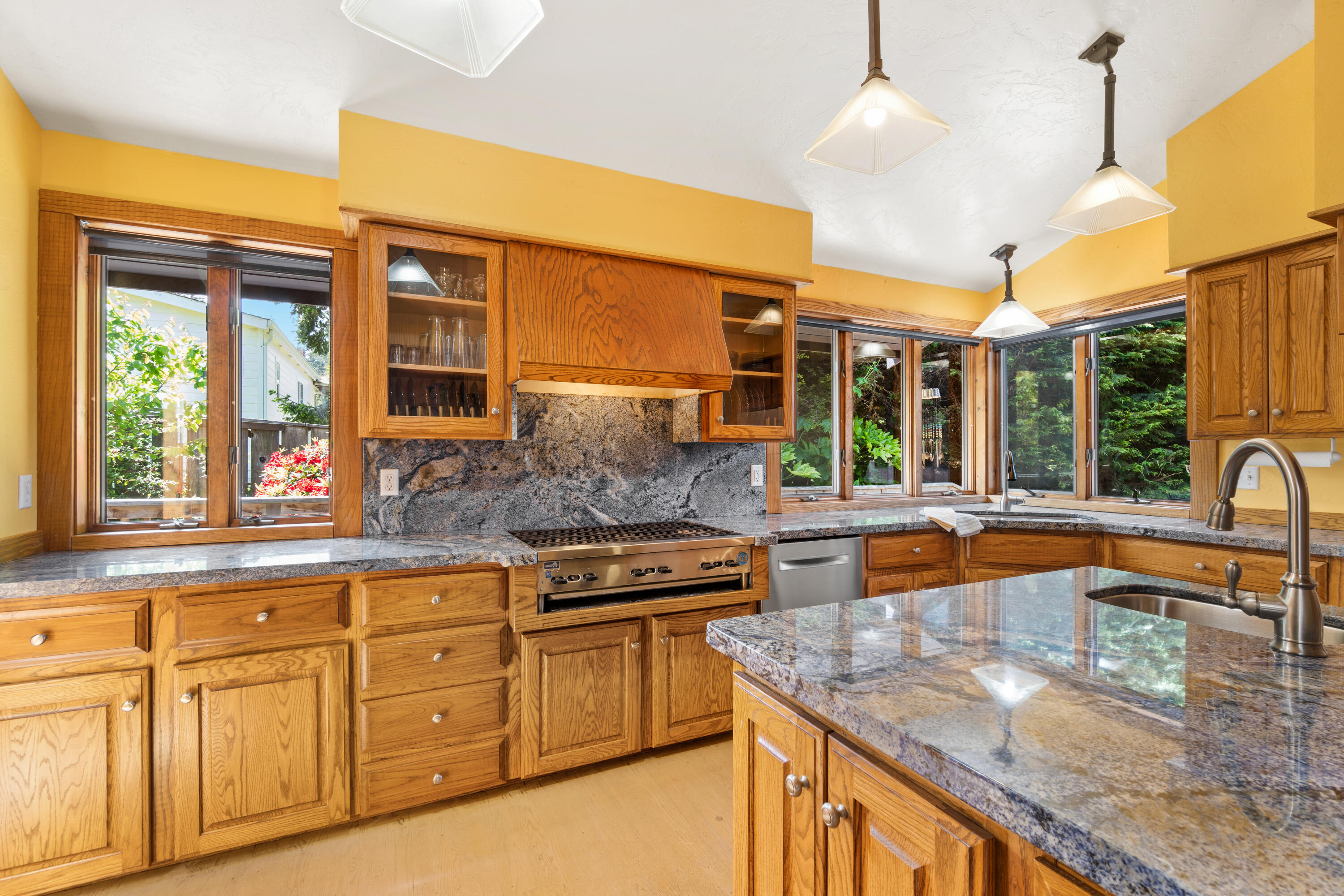 294 Roundhouse Creek Road