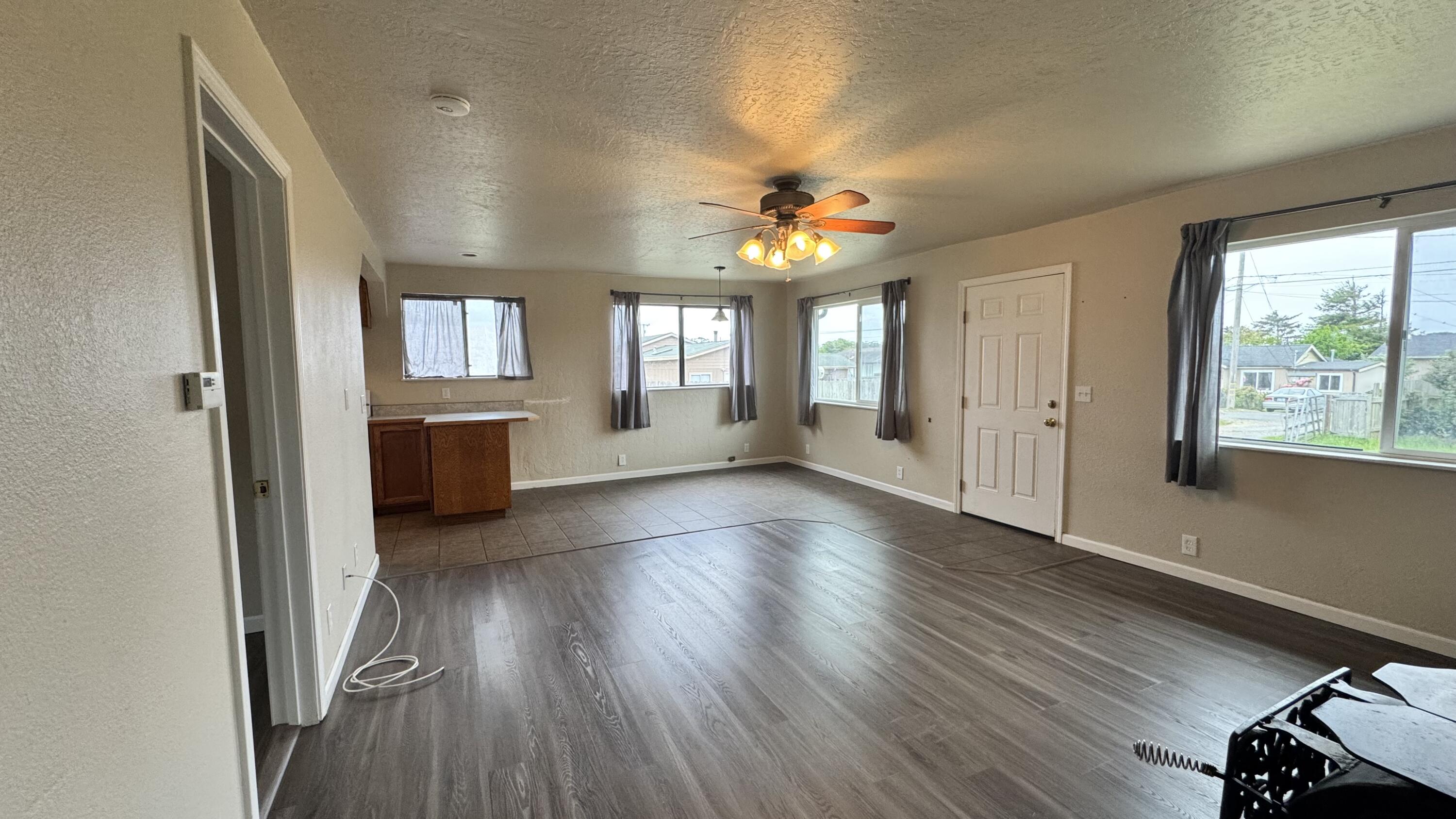 3295 Barnett Avenue, McKinleyville