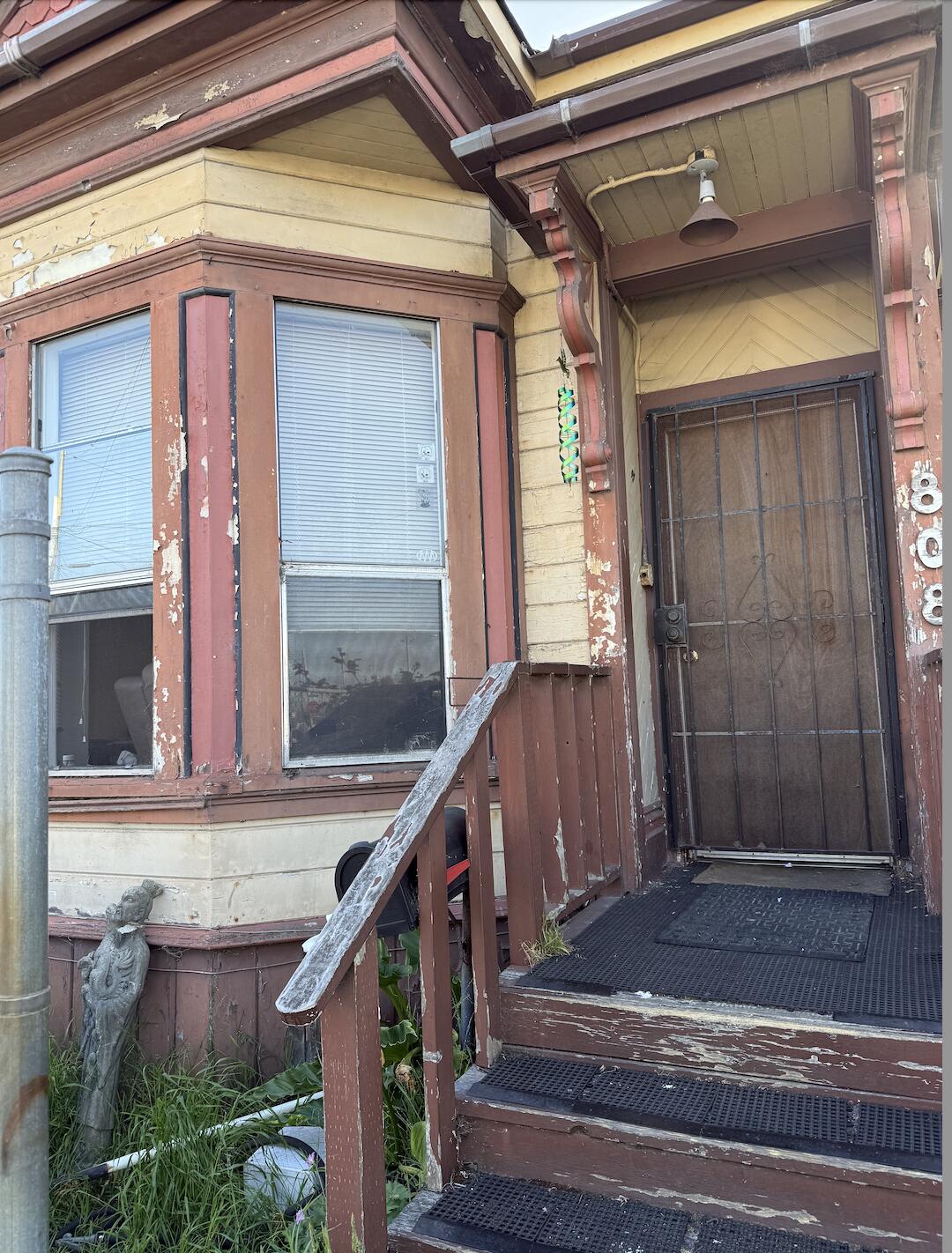 808 Summer Street