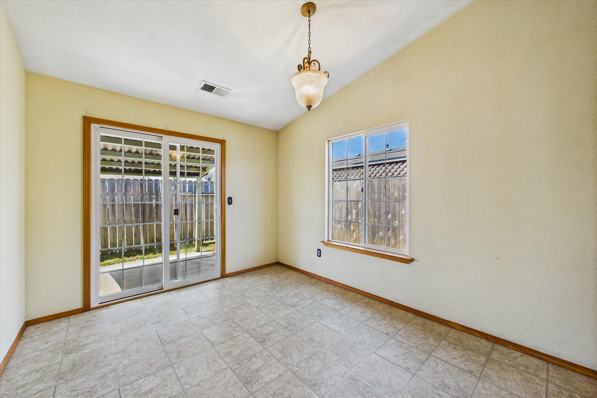 2527 Rita Avenue, McKinleyville