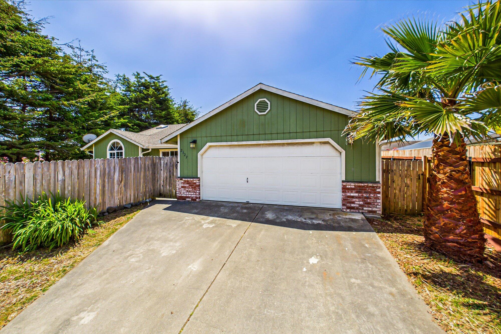 2527 Rita Avenue, McKinleyville