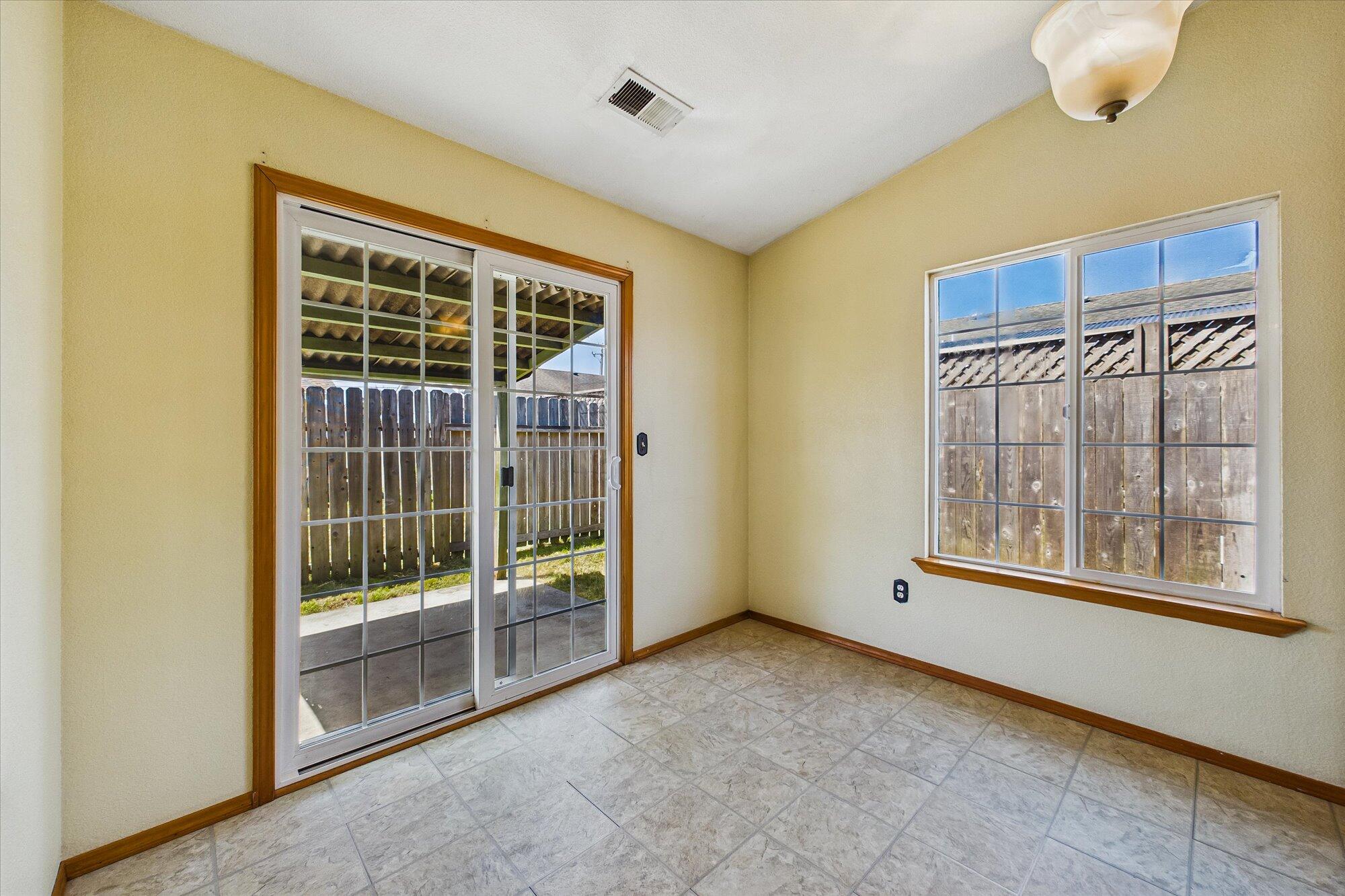 2527 Rita Avenue, McKinleyville