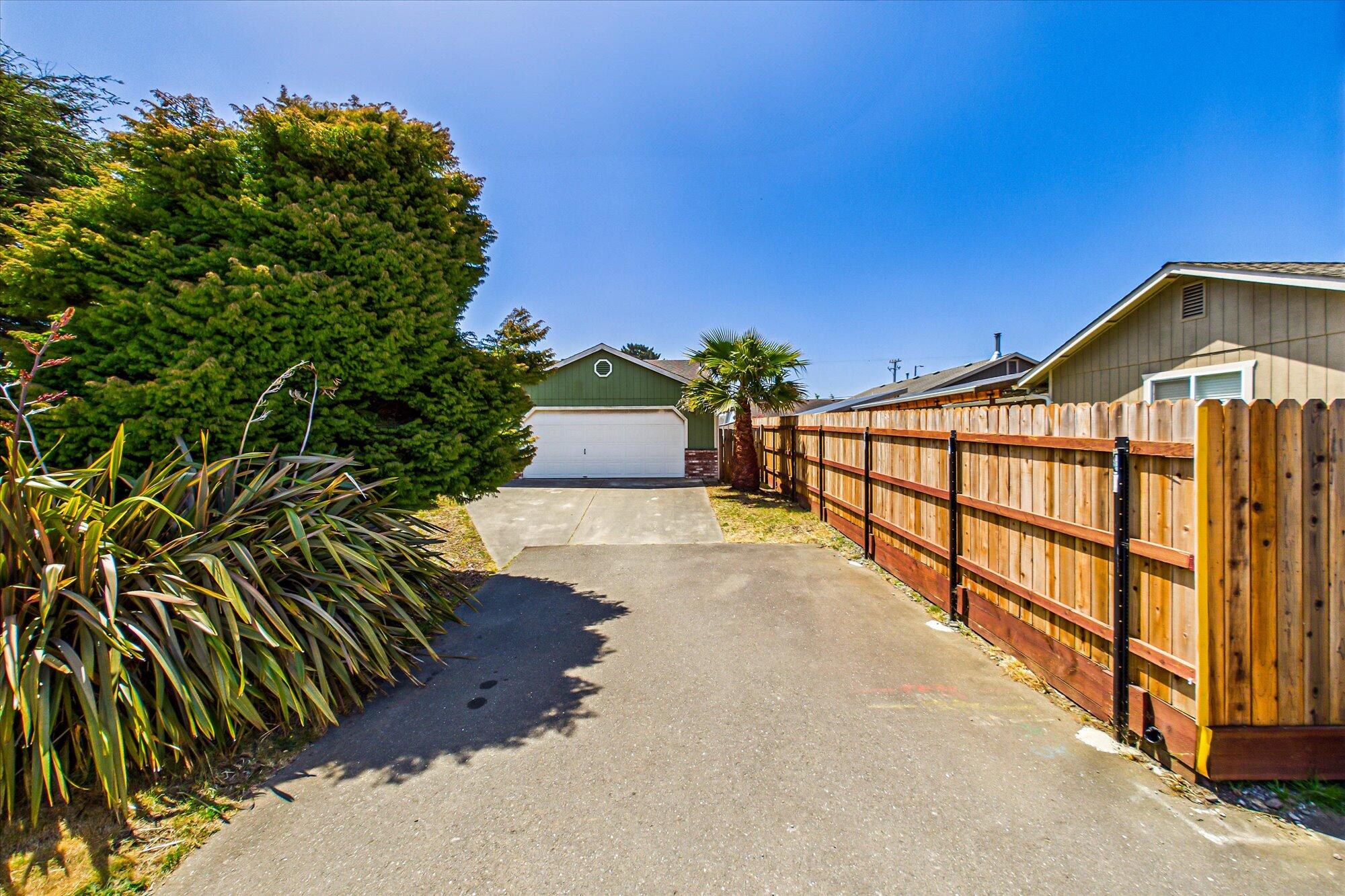 2527 Rita Avenue, McKinleyville