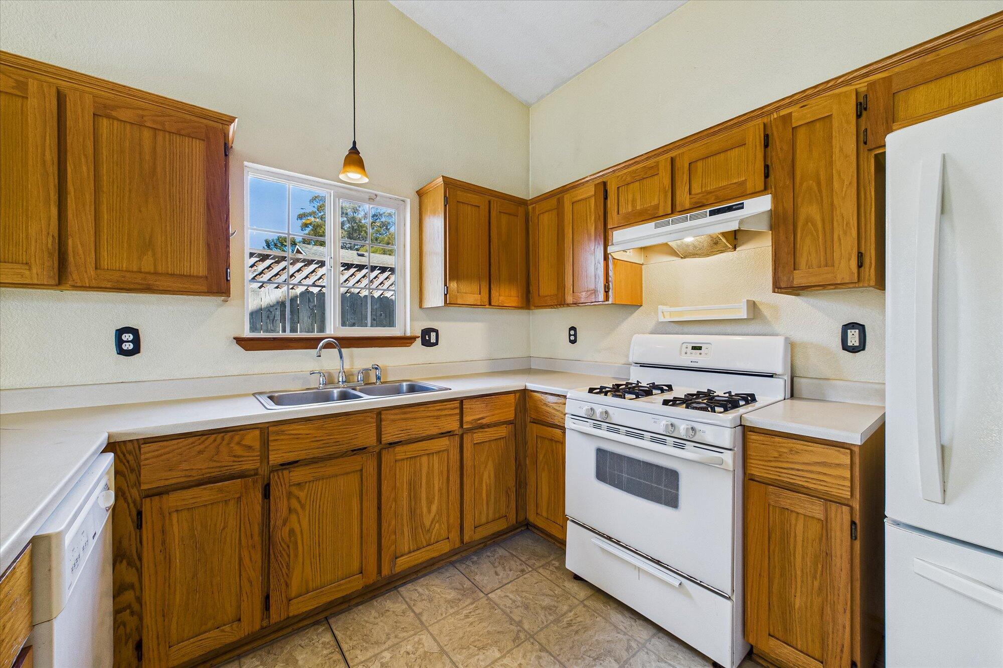 2527 Rita Avenue, McKinleyville