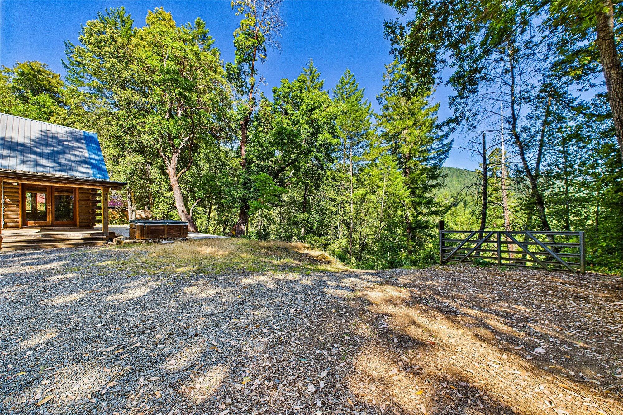 348 S Suzy Q Road