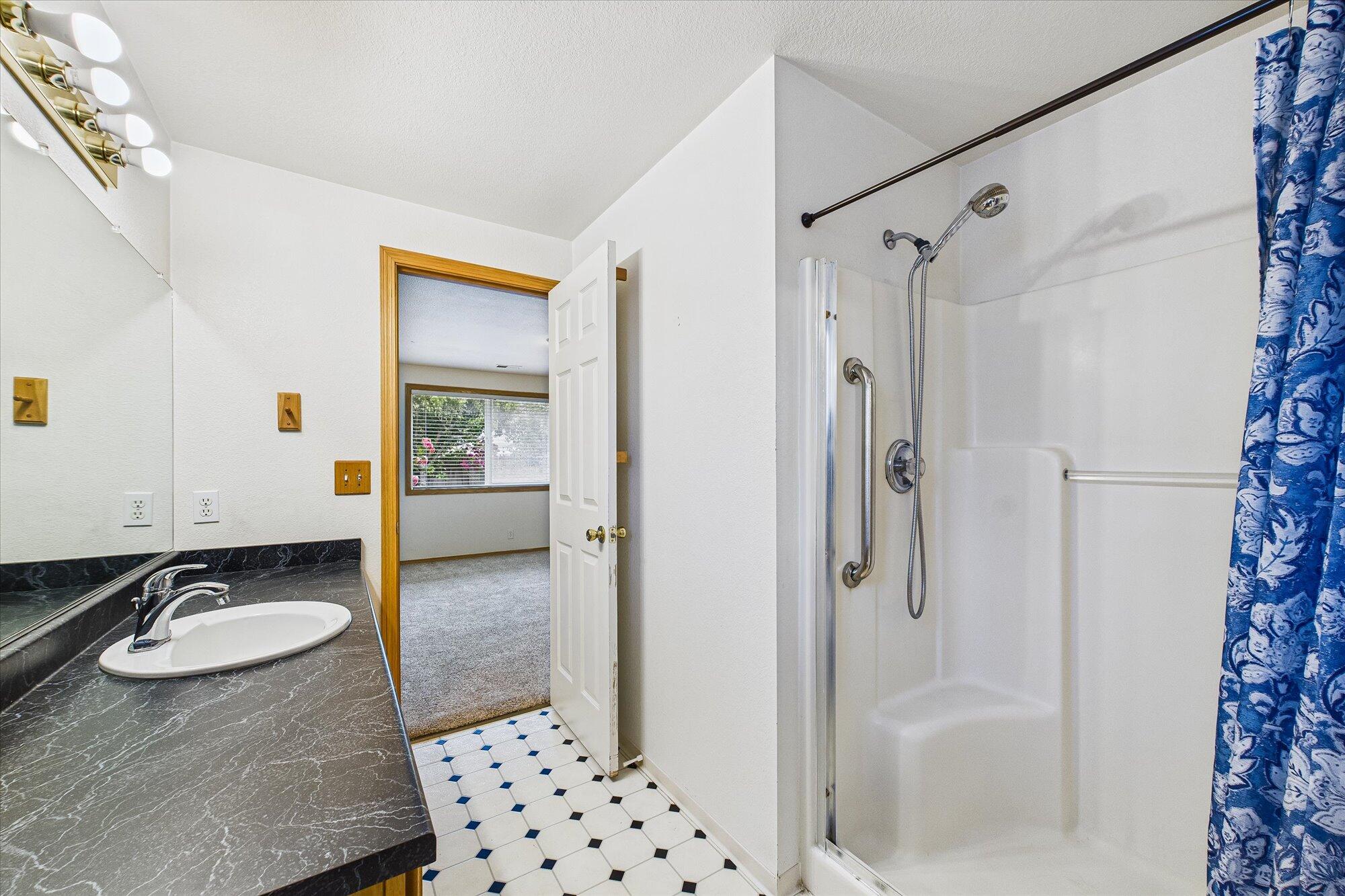 2010 Heartwood Drive, McKinleyville