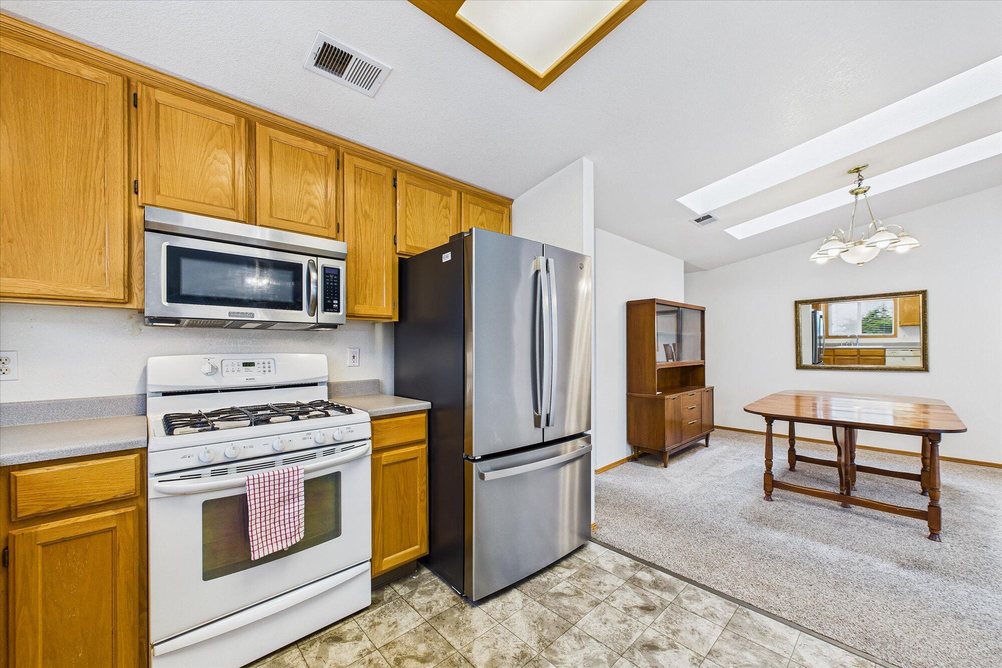 2010 Heartwood Drive, McKinleyville