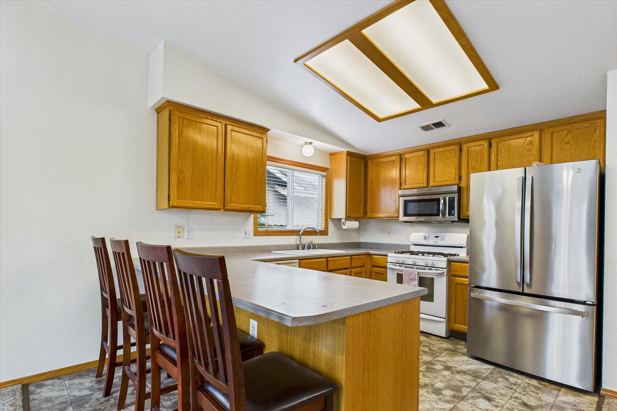 2010 Heartwood Drive, McKinleyville