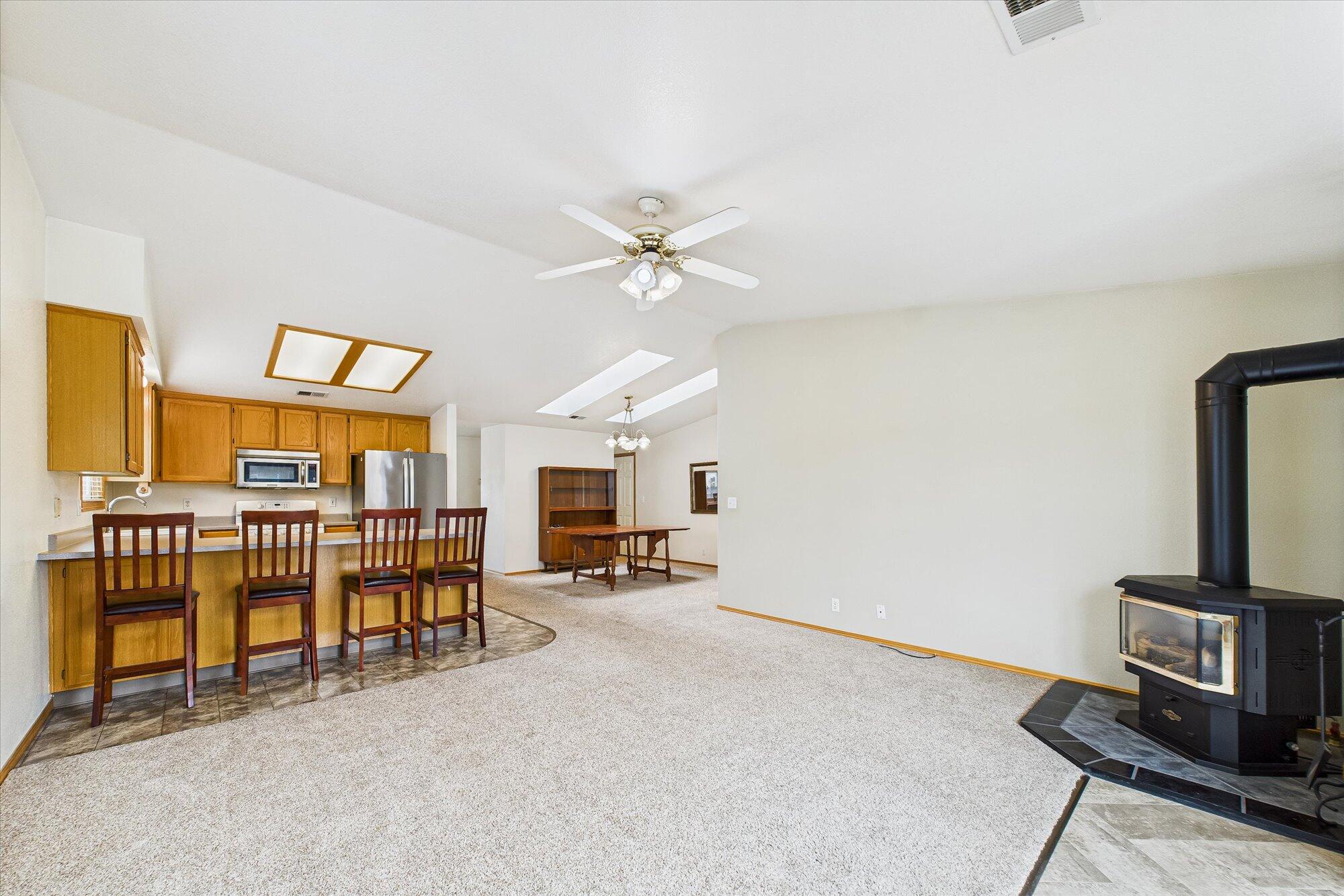 2010 Heartwood Drive, McKinleyville