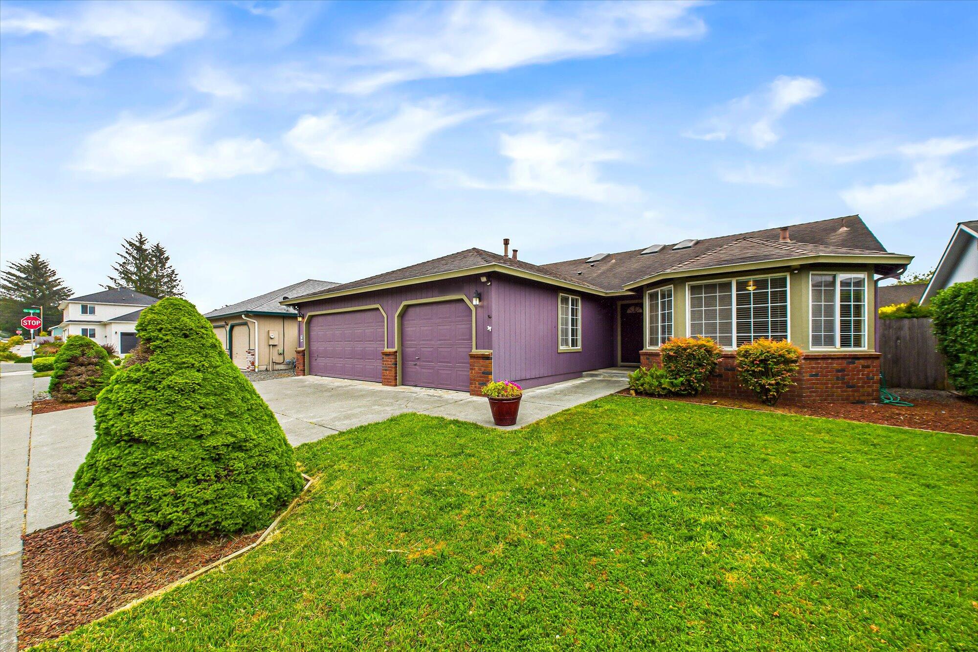 2010 Heartwood Drive, McKinleyville