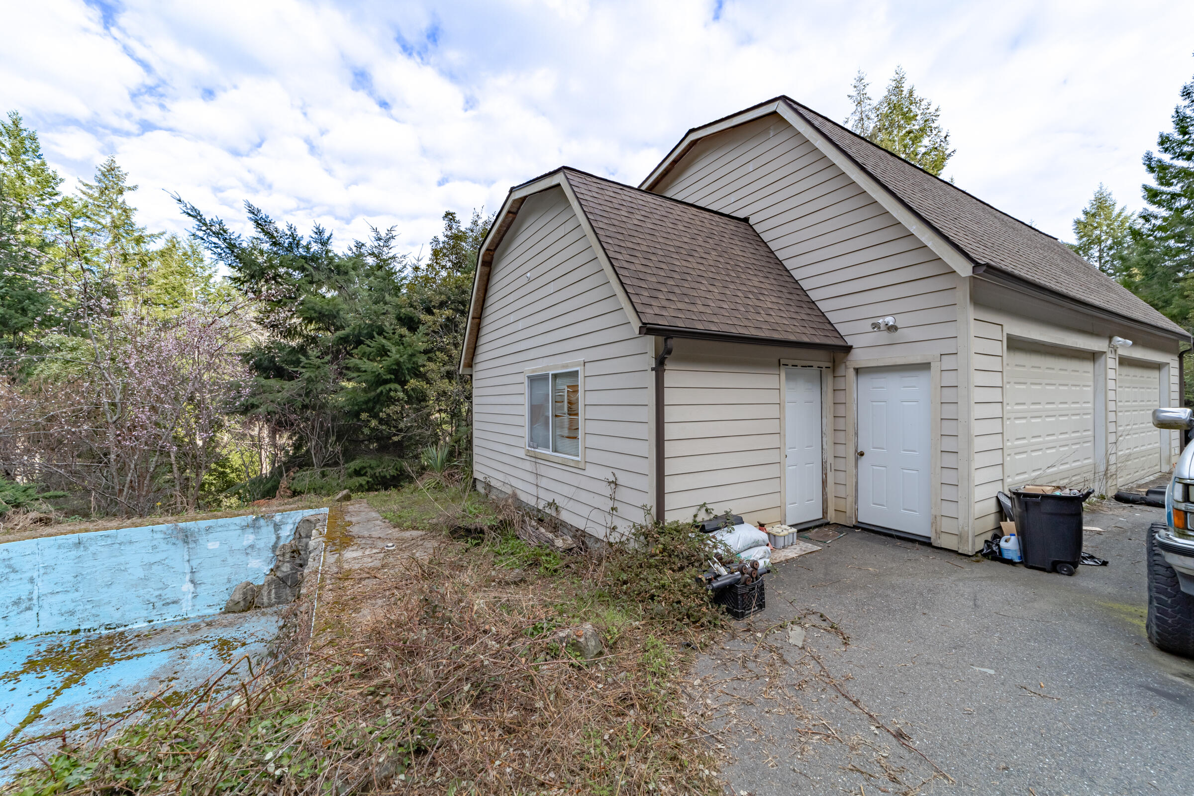 70 Cloud Forest Lane