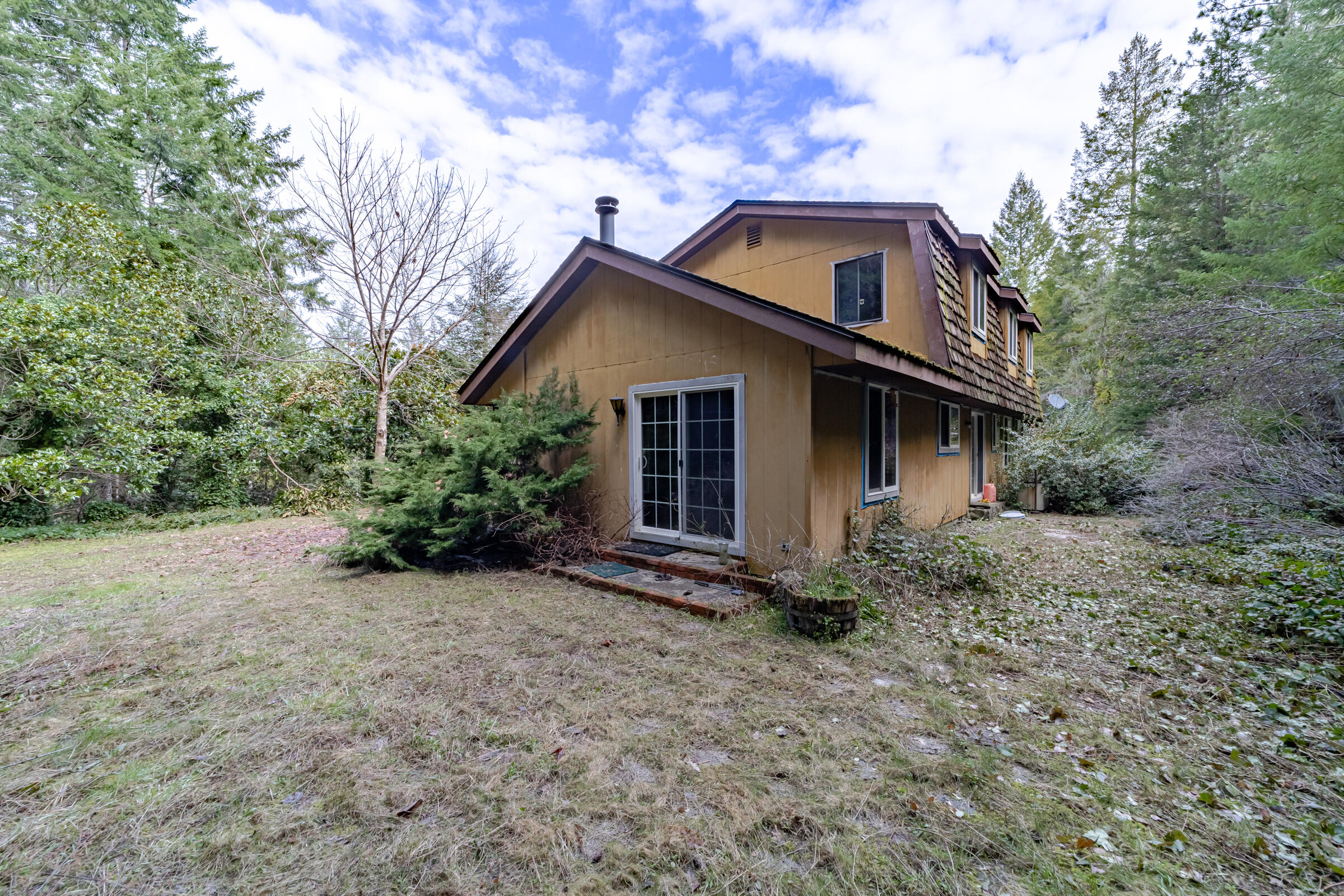 70 Cloud Forest Lane
