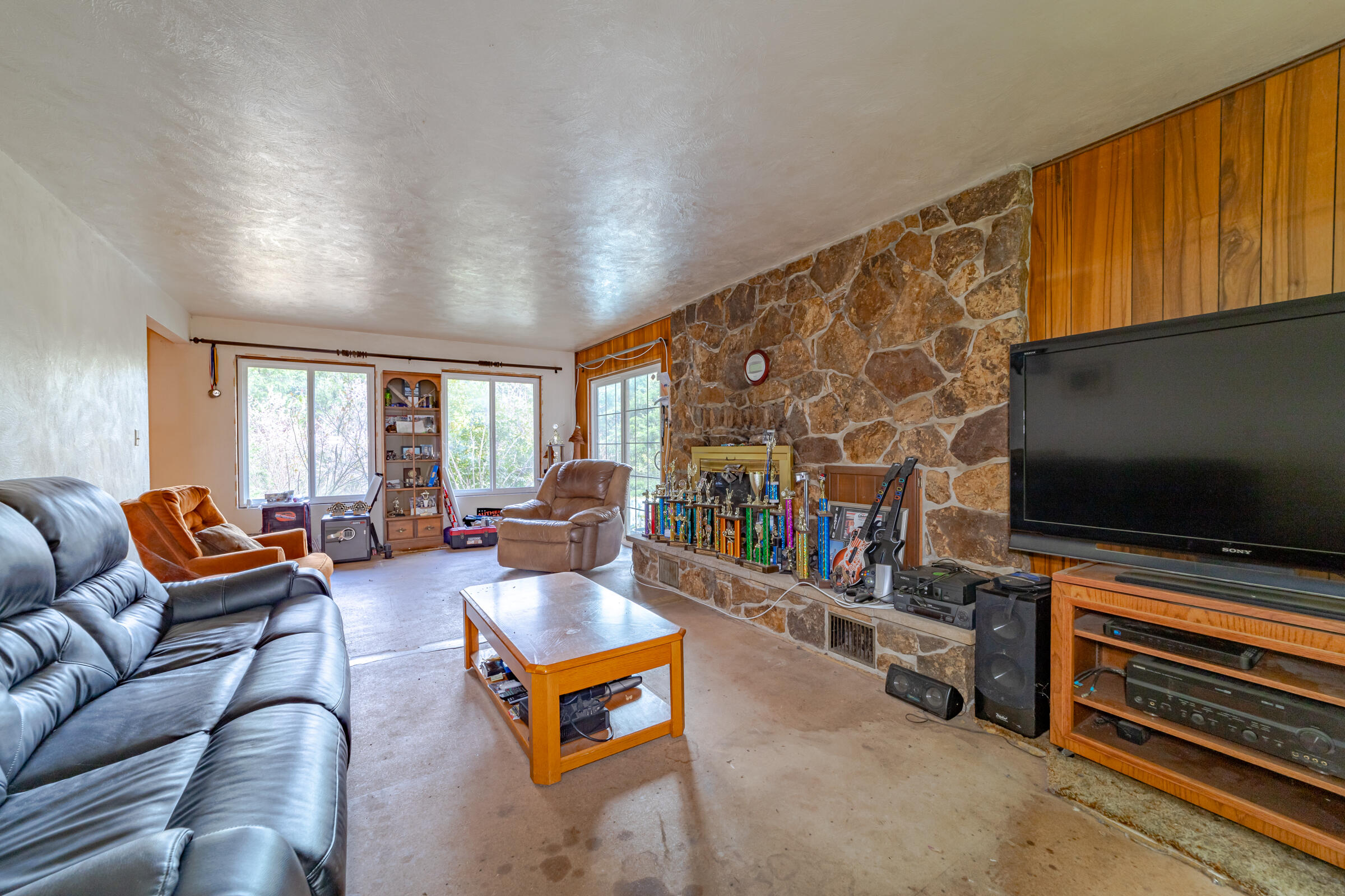 70 Cloud Forest Lane