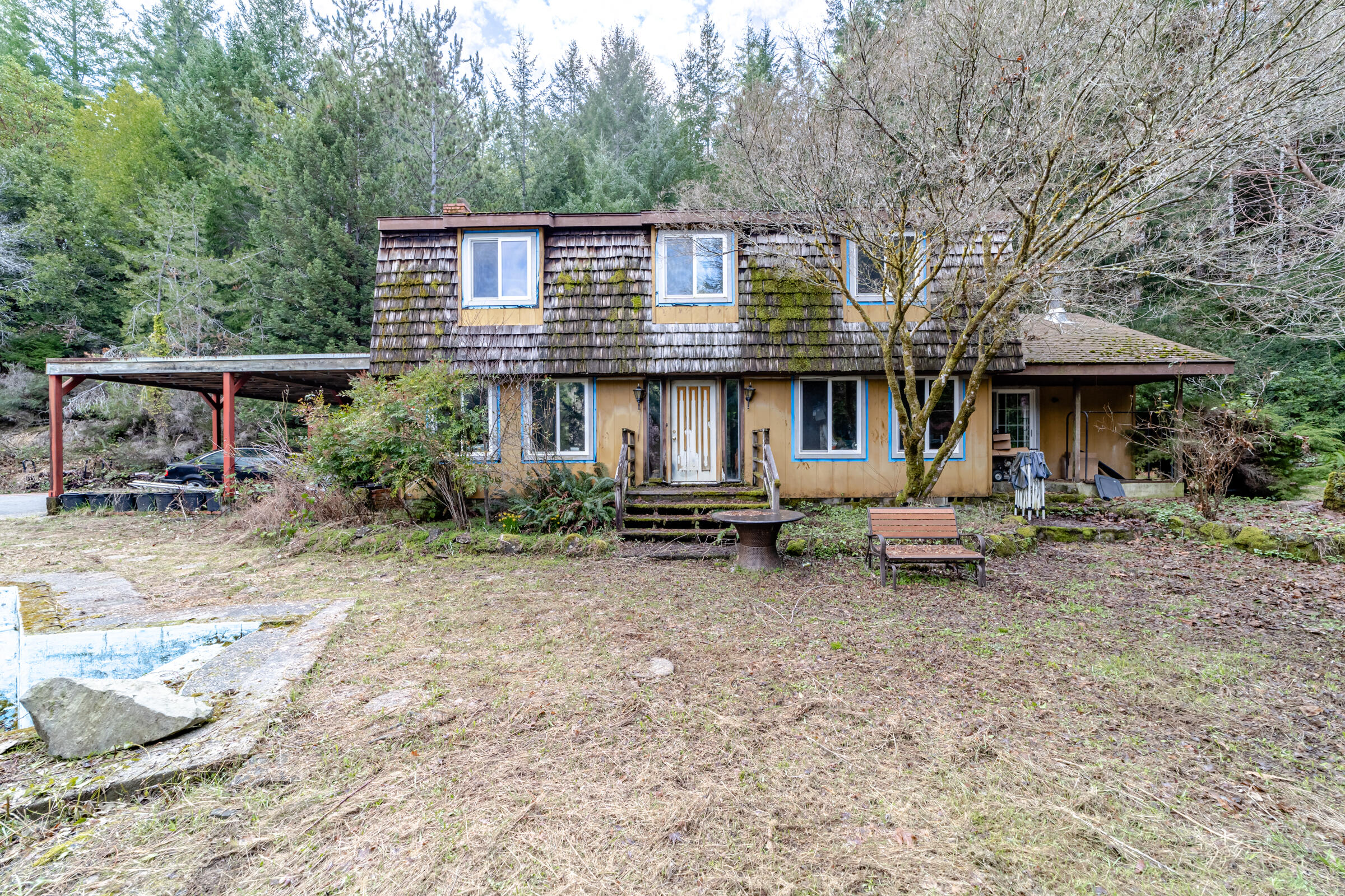 70 Cloud Forest Lane